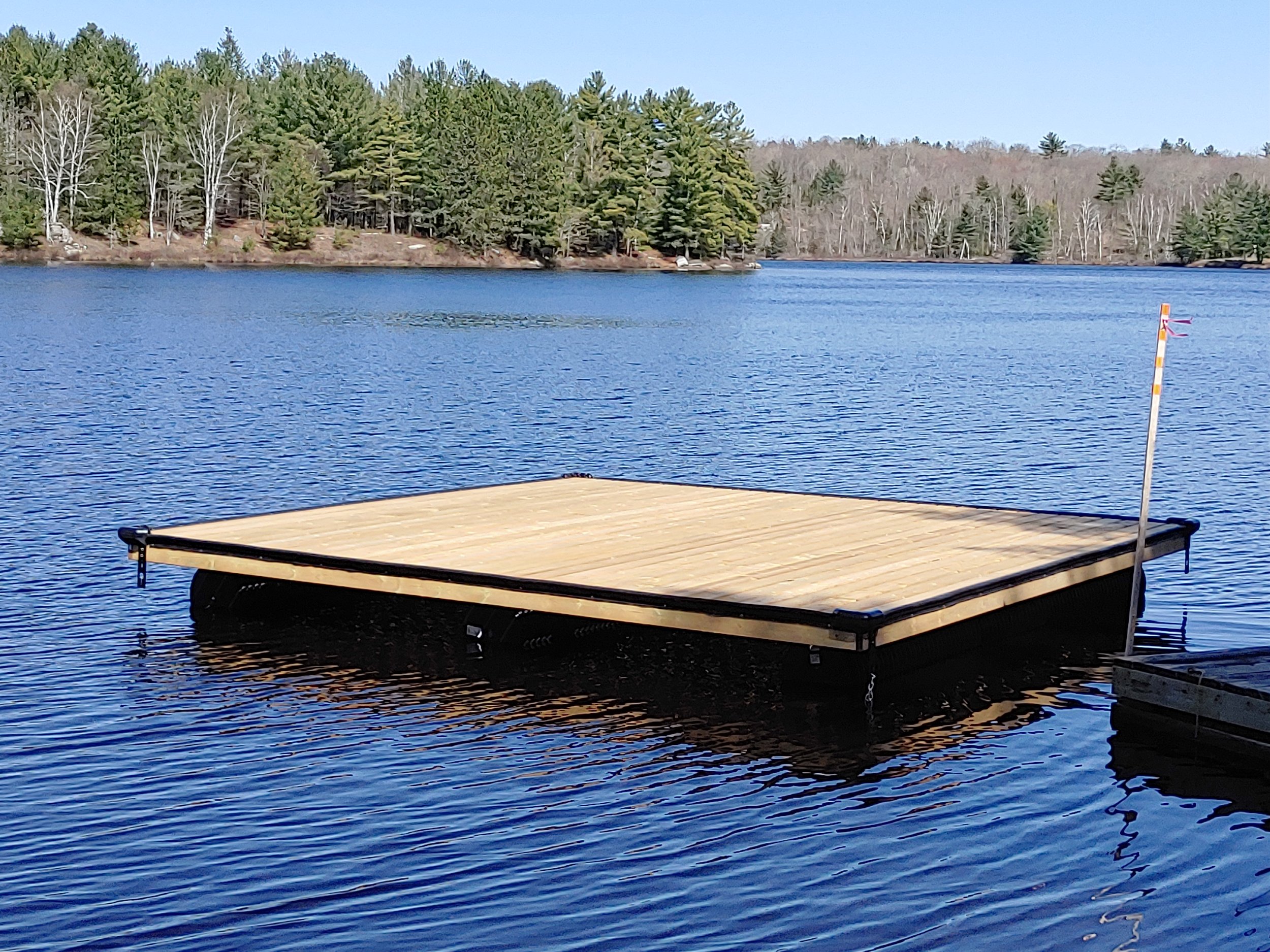 CUSTOM FLOATING DOCK.jpg