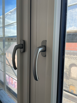 Fenstertausch an einem Einfamilienhaus