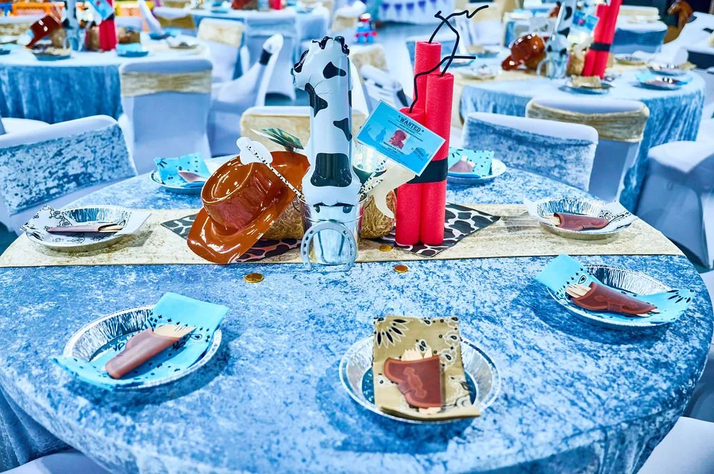 aking bdat table setup3.jpg