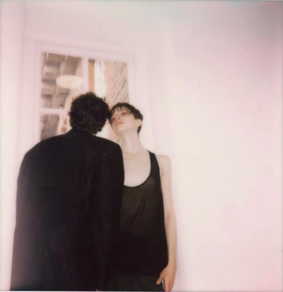 REVOLVER Polaroid (3/6)