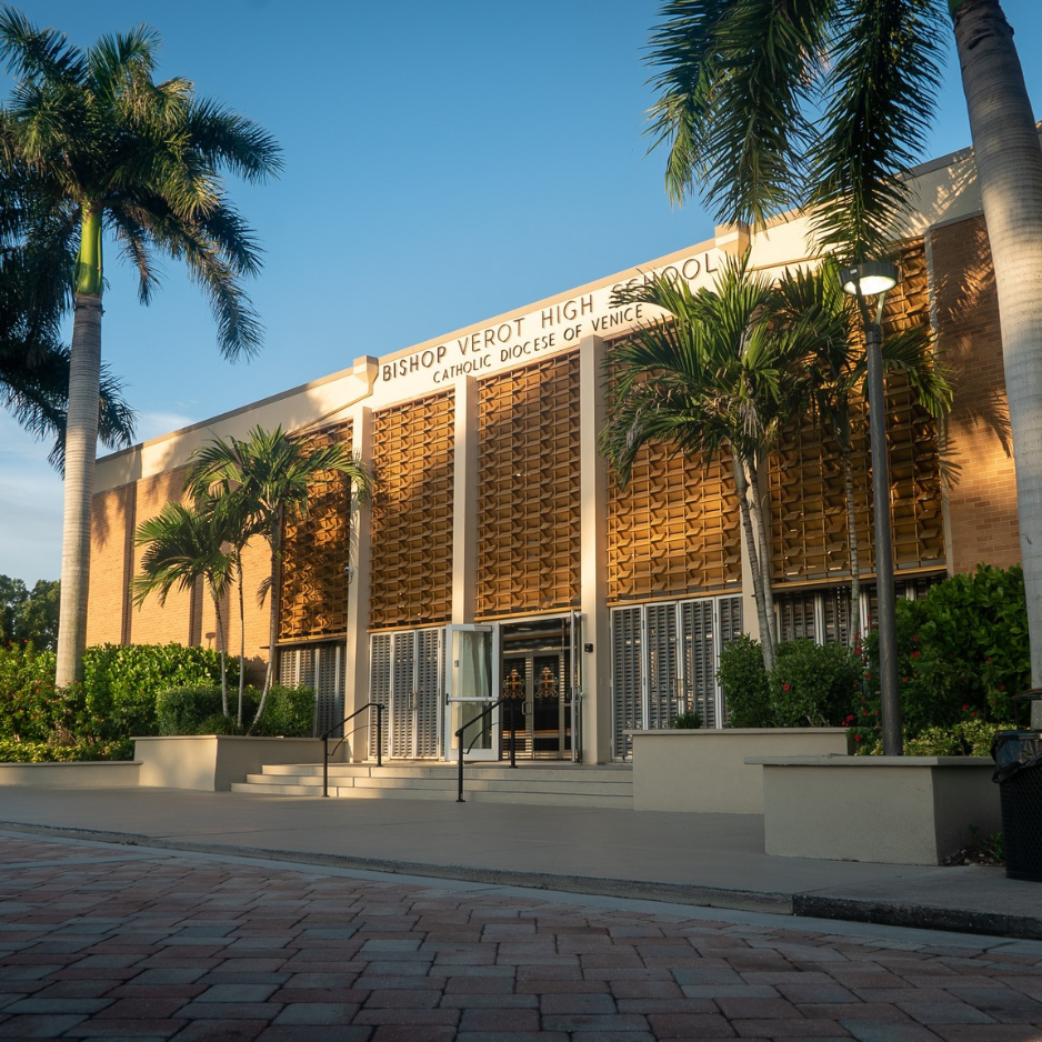 Bishop Verot High School 