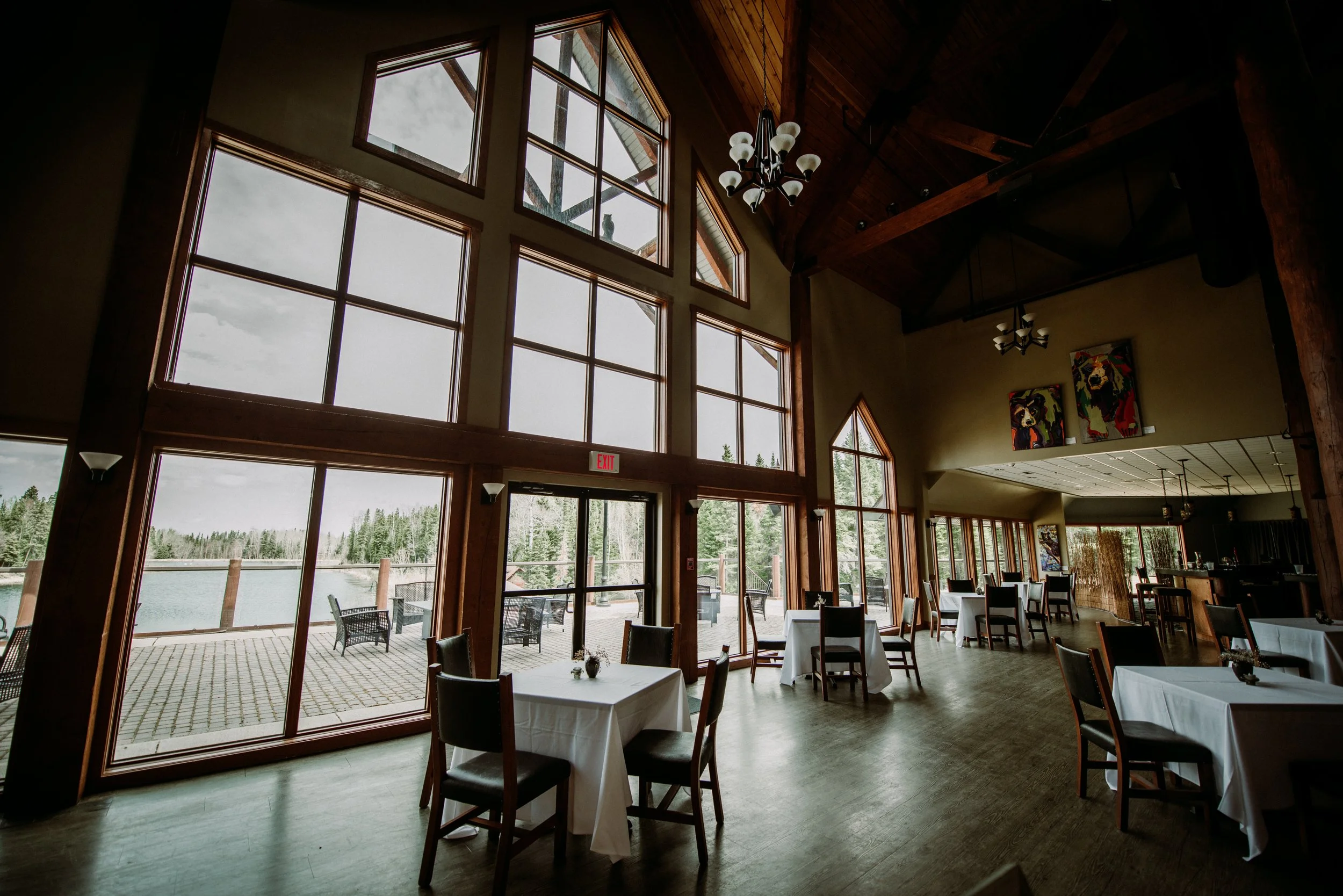 Seasonal Food &amp; Beverage Server