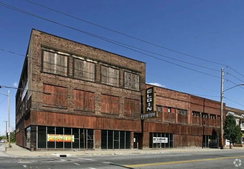 Elgin Furniture | 5217 Broadway Ave