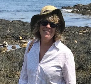 Photograph of artist Marilu Swett