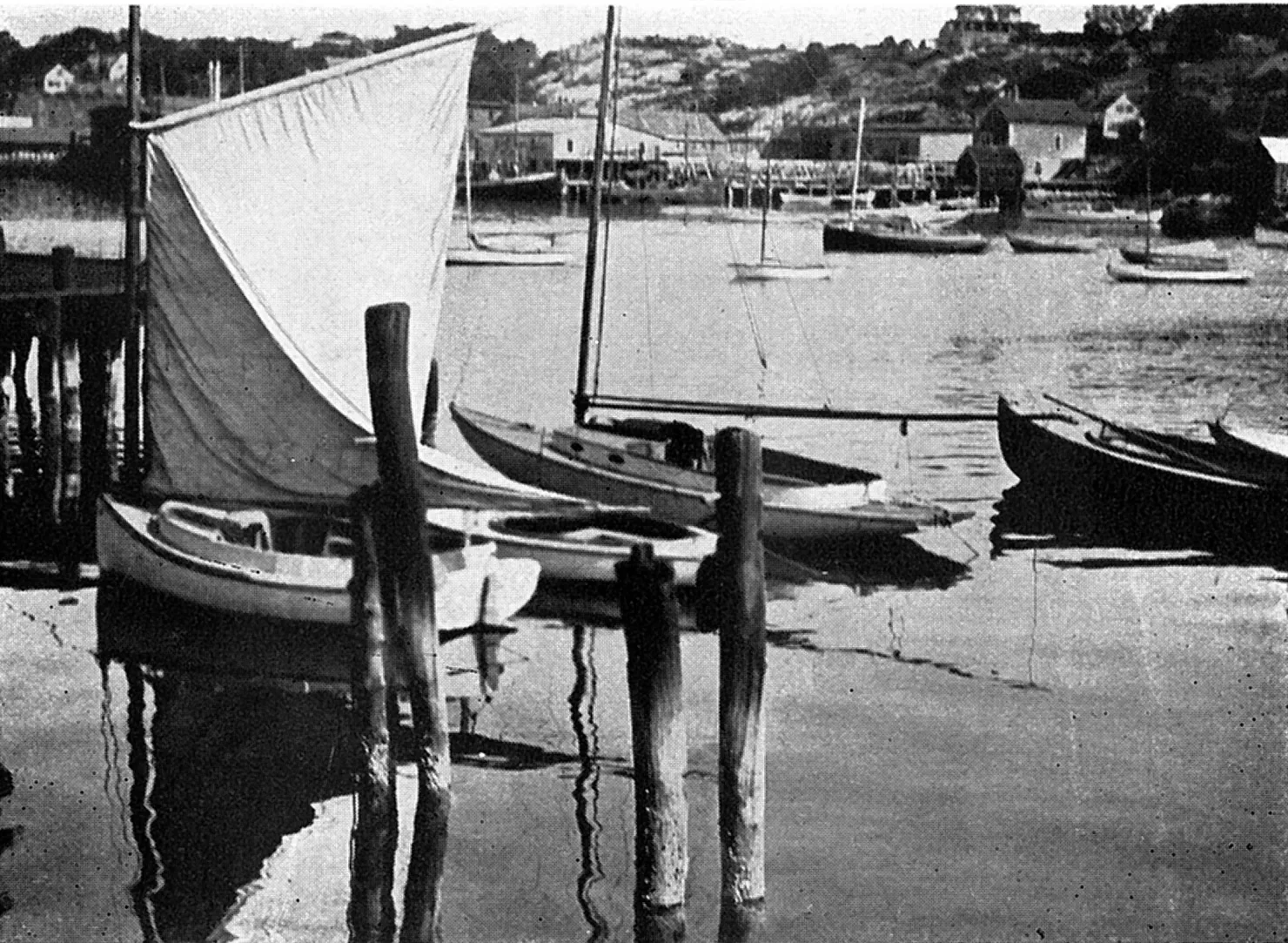 At The Studio Door, black and white photograph reproduced in 1937 Breckenridge School of Art brochure. Courtesy of the Cape Ann Museum.
