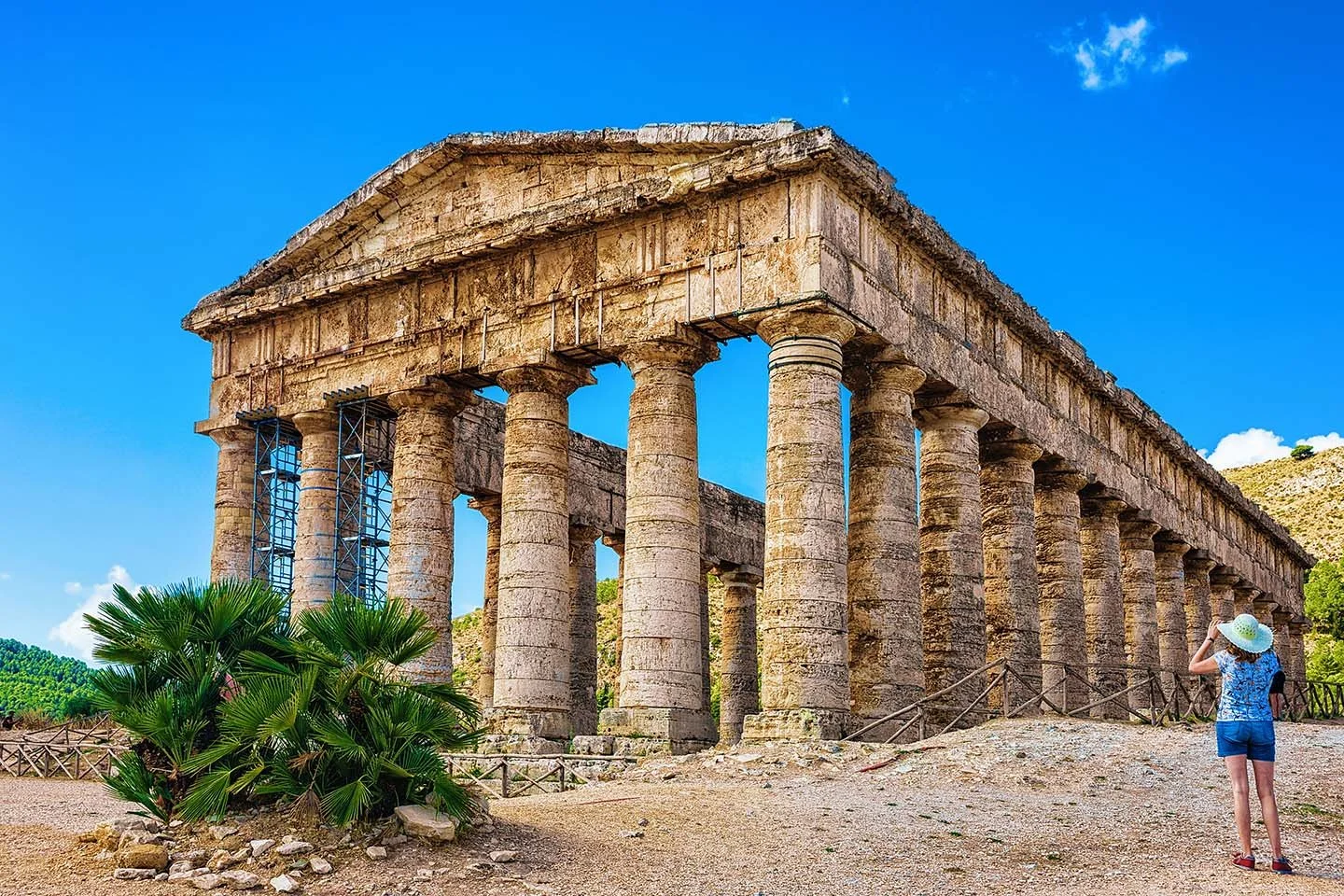 1672821026-segesta.jpg