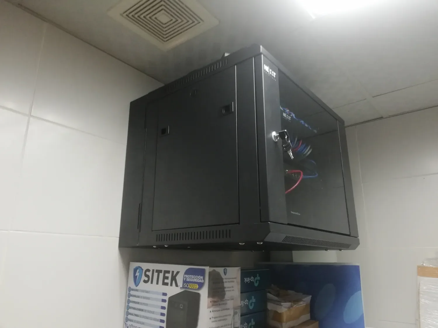 Distribuidora Verde Azul_4.webp