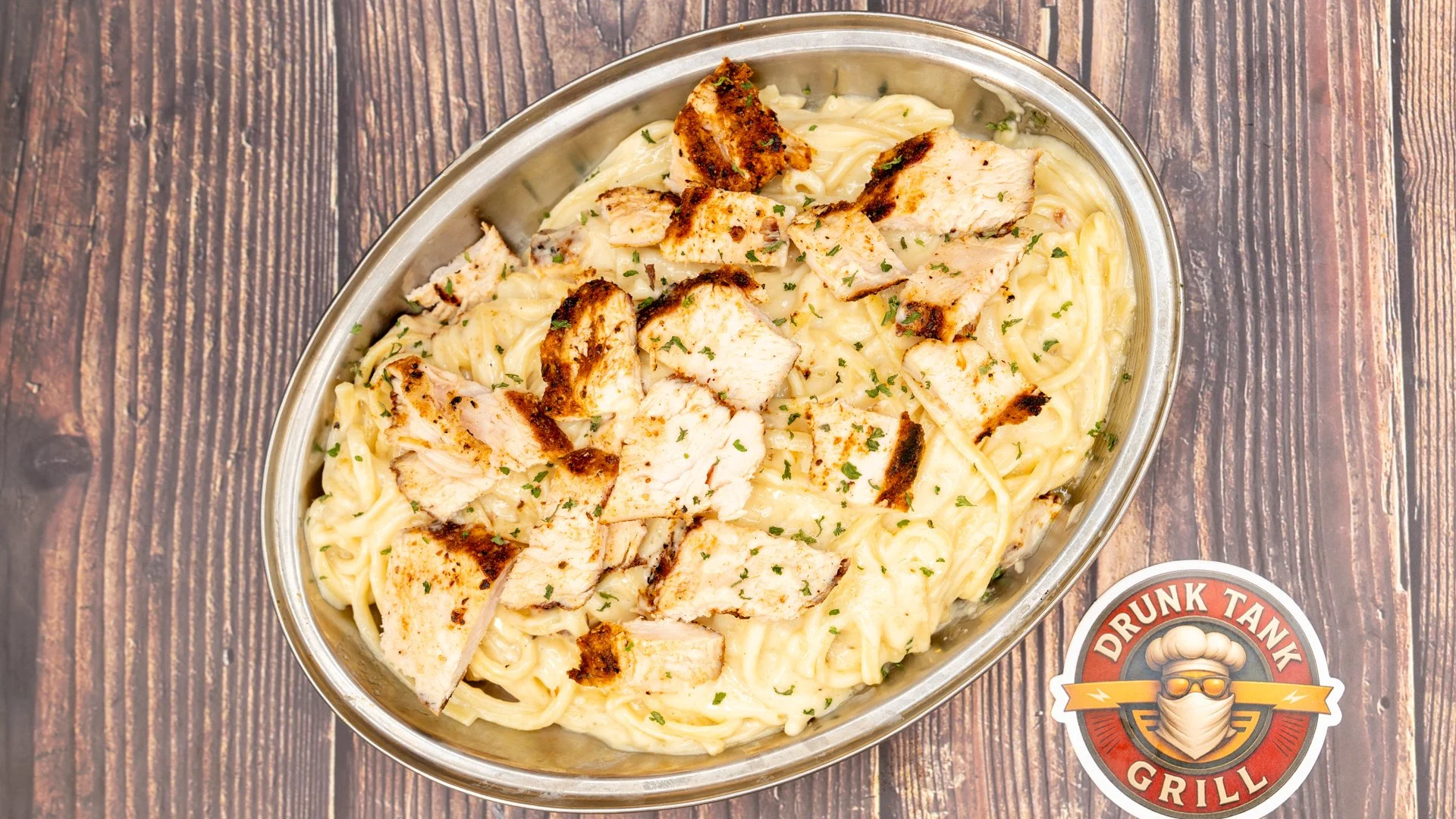 DRUNK TANK GRILL_Roasted Garlic Alfredo.jpg