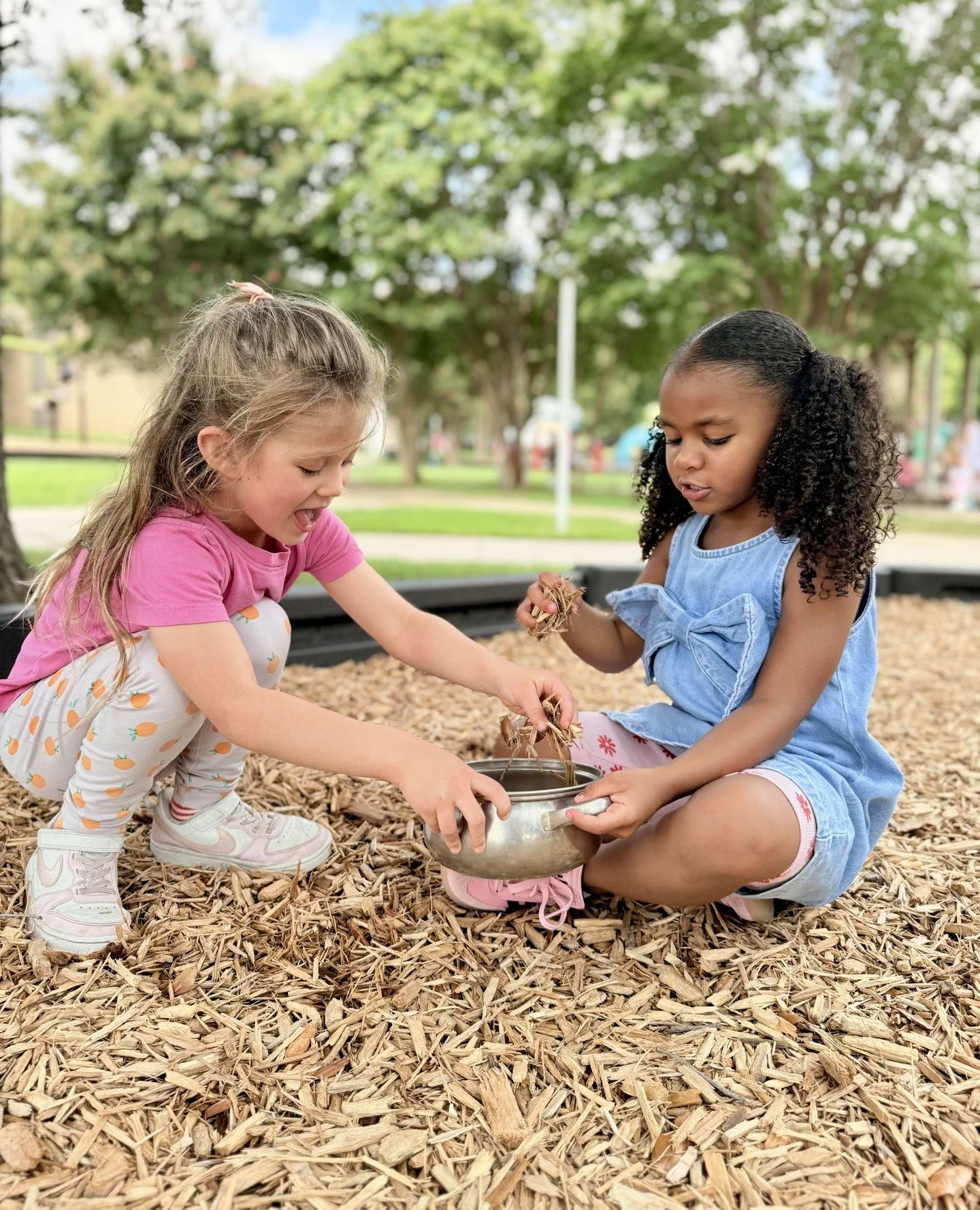 🧡🍂 We&rsquo;re thankful for&hellip; imaginations that allow us to create 💭, zip lines under sunny skies 🌳☀️, splash days with squeals of laughter 💦, slime that sticks (in the best way!) 🧪, sweet tea parties with dolls and friends 🫖🎀, soccer g