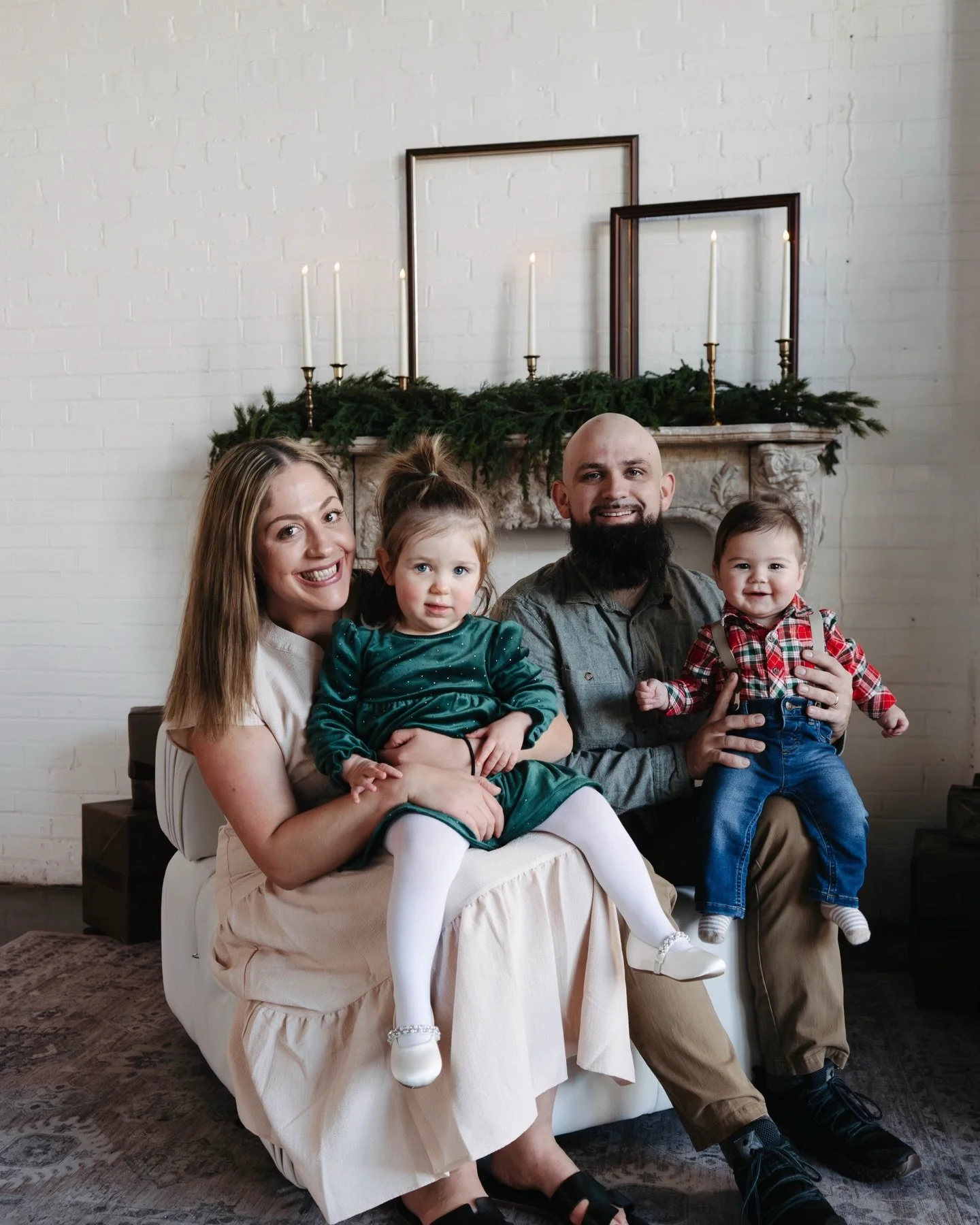 Really pumped for Christmas this year! After my holiday minis at Pose studio I&rsquo;m ready to put my tree up and matching jammies with my fam.