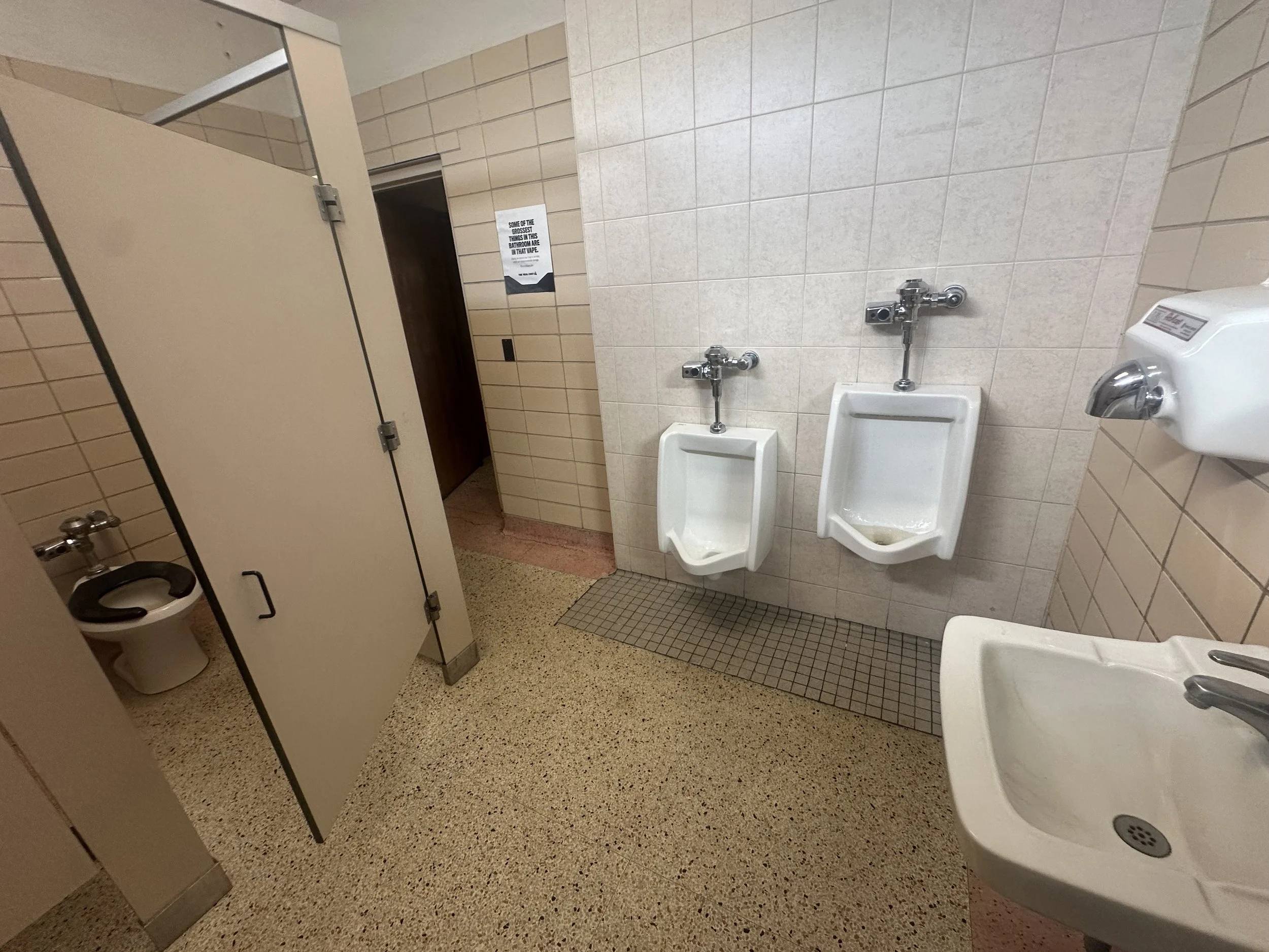 JR/HIGH SCHOOL - Remodel Restrooms for ADA Compliance 