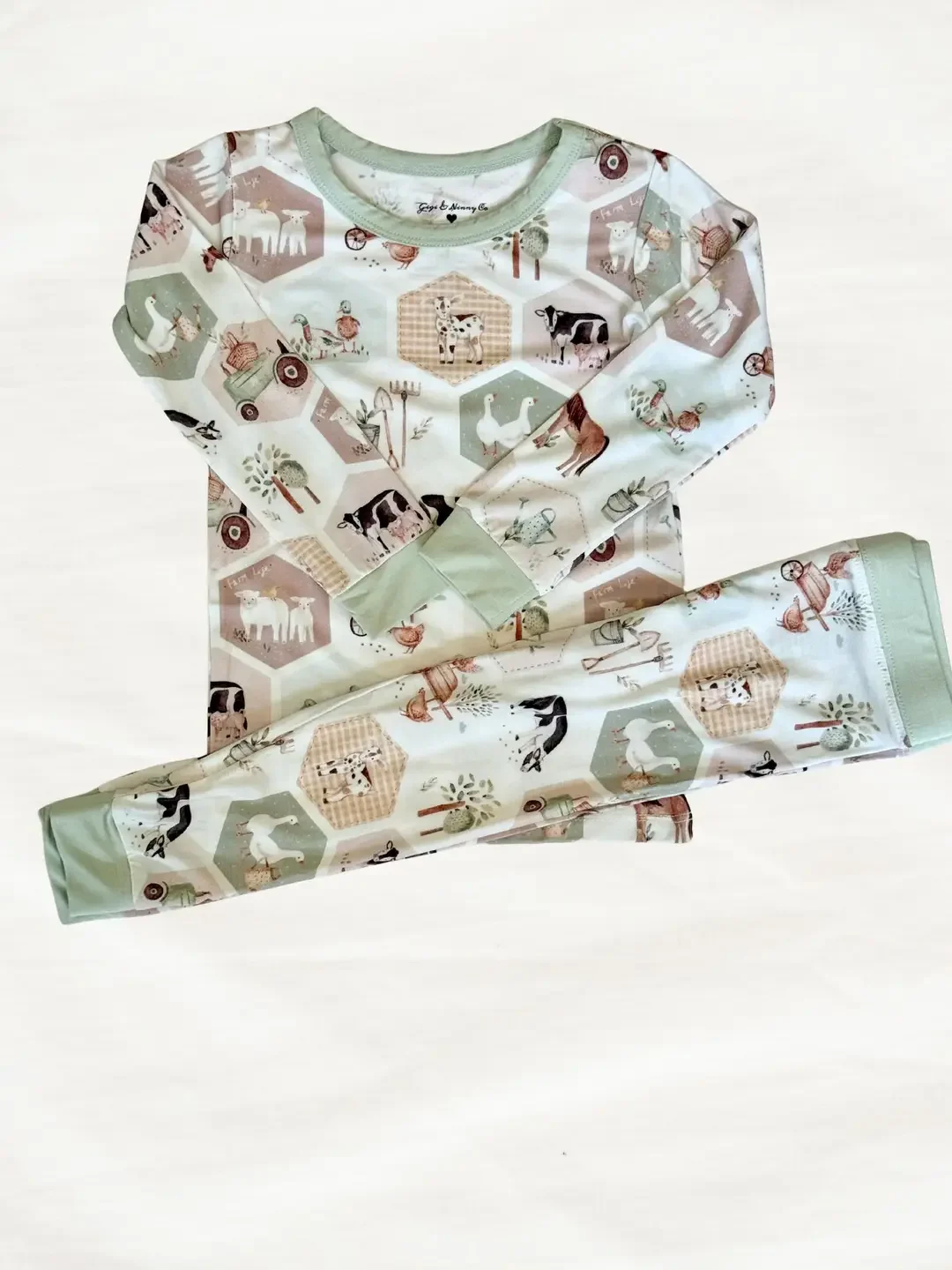 Itty Bitty Farm 2 Piece