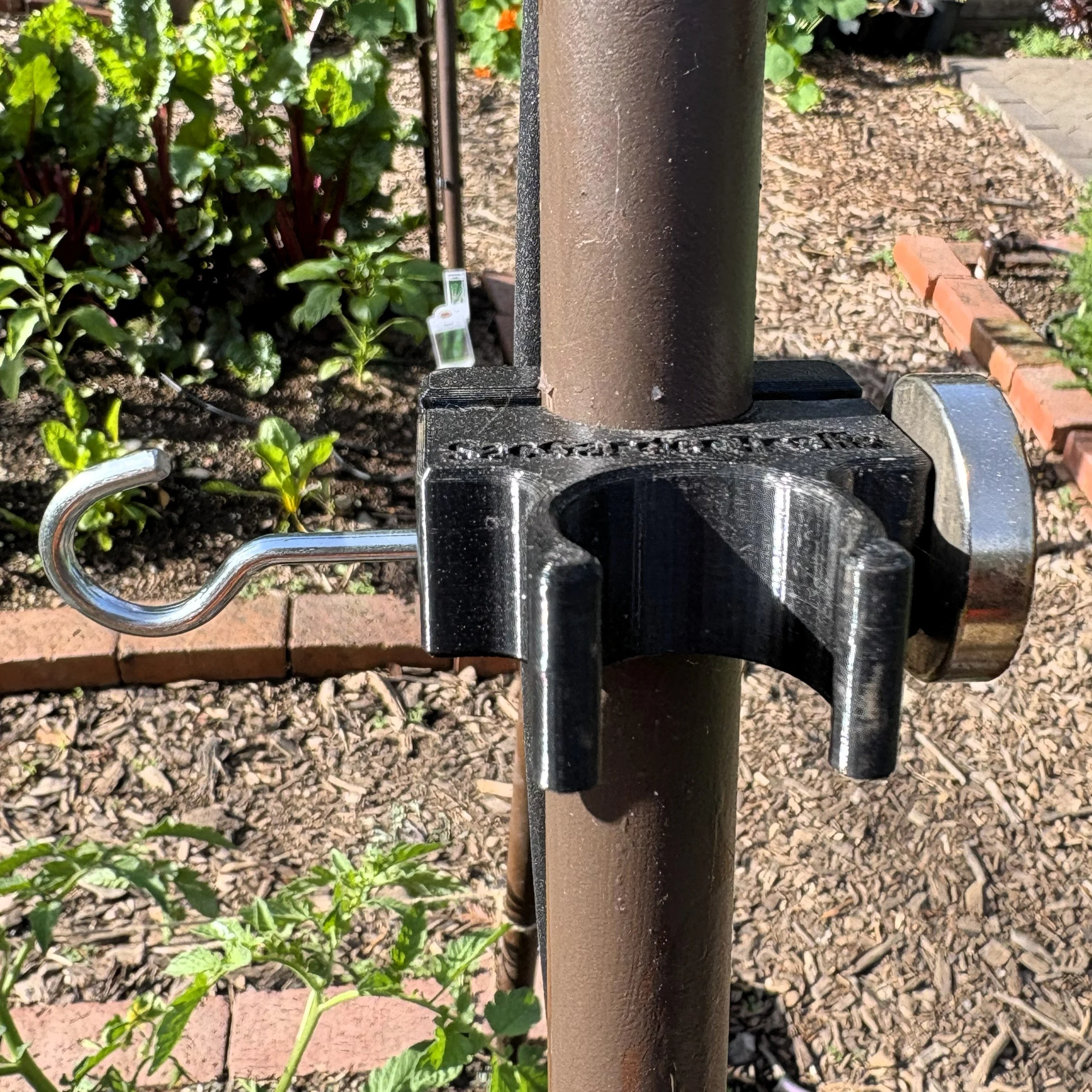 Fastener Mount (3).jpg