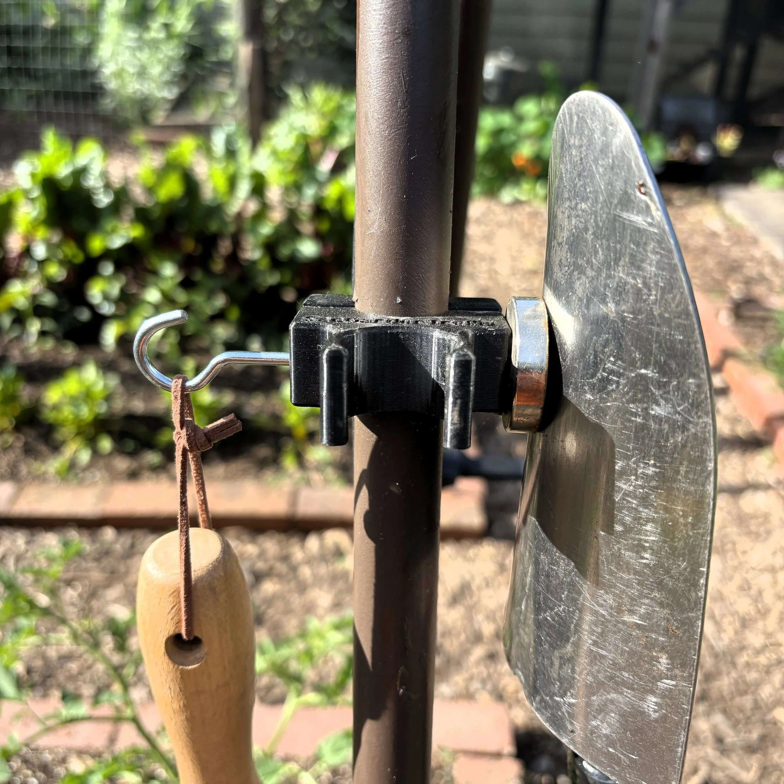 Fastener Mount (2).jpg