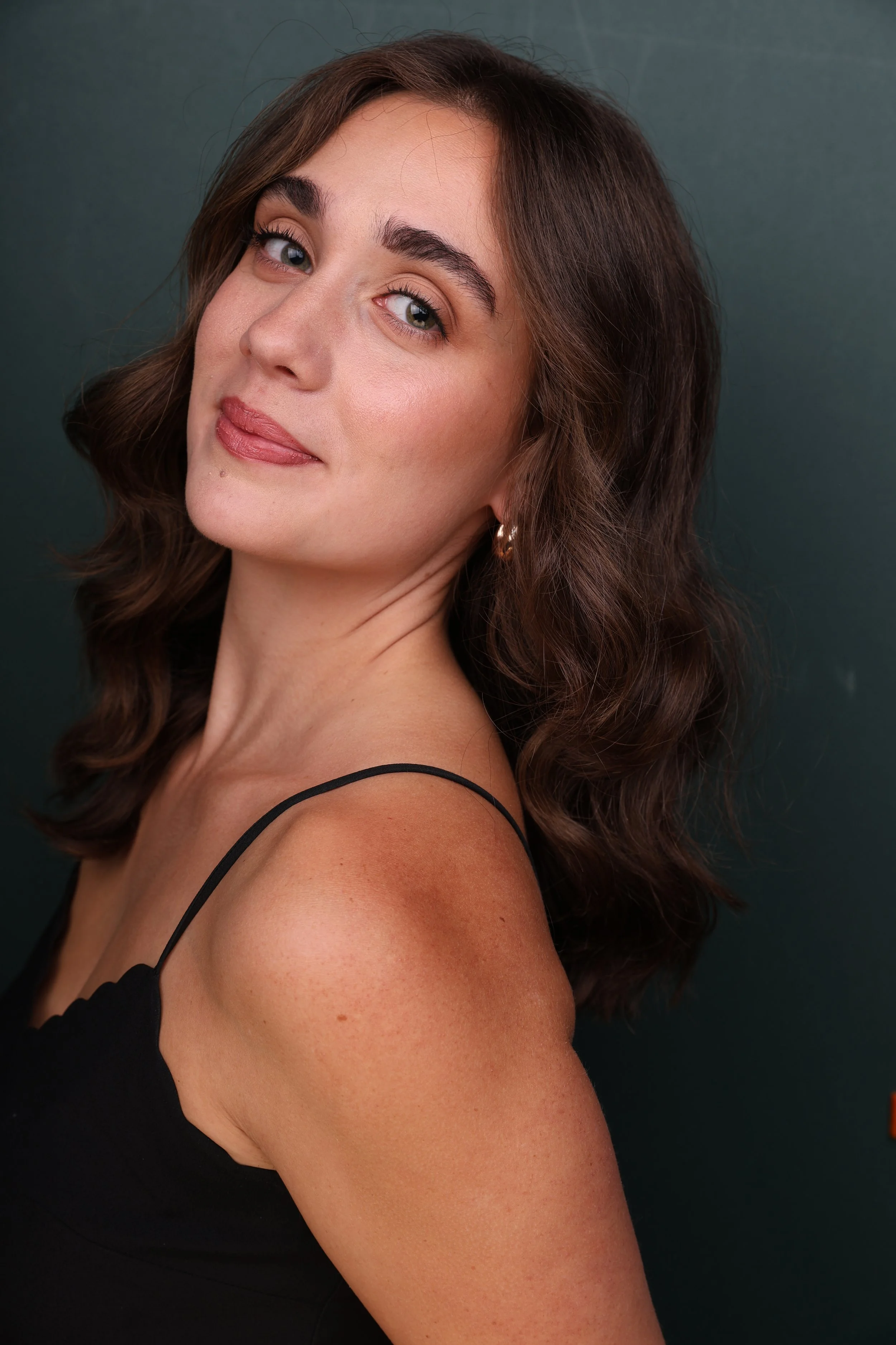 over shoulder green .JPG