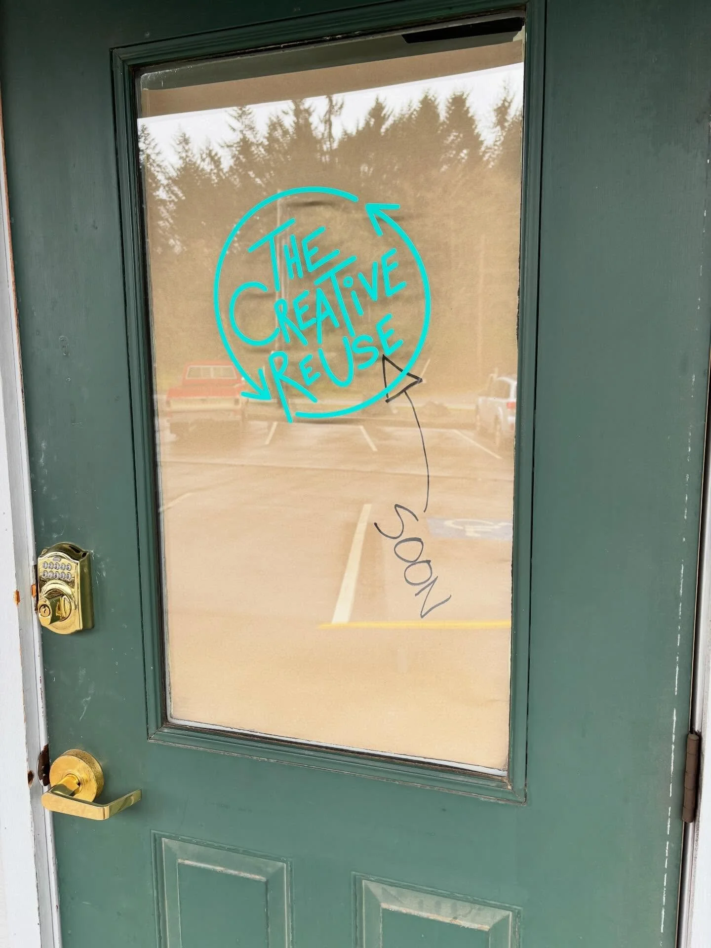 🔑We have keys!🔑
Now we start building out the space for an early May opening!

Drop-off appointments are now available! Link in bio to schedule. Bonus: you get a sneak peek of the space in progress.

 If you have shelving, storage bins, displays, o