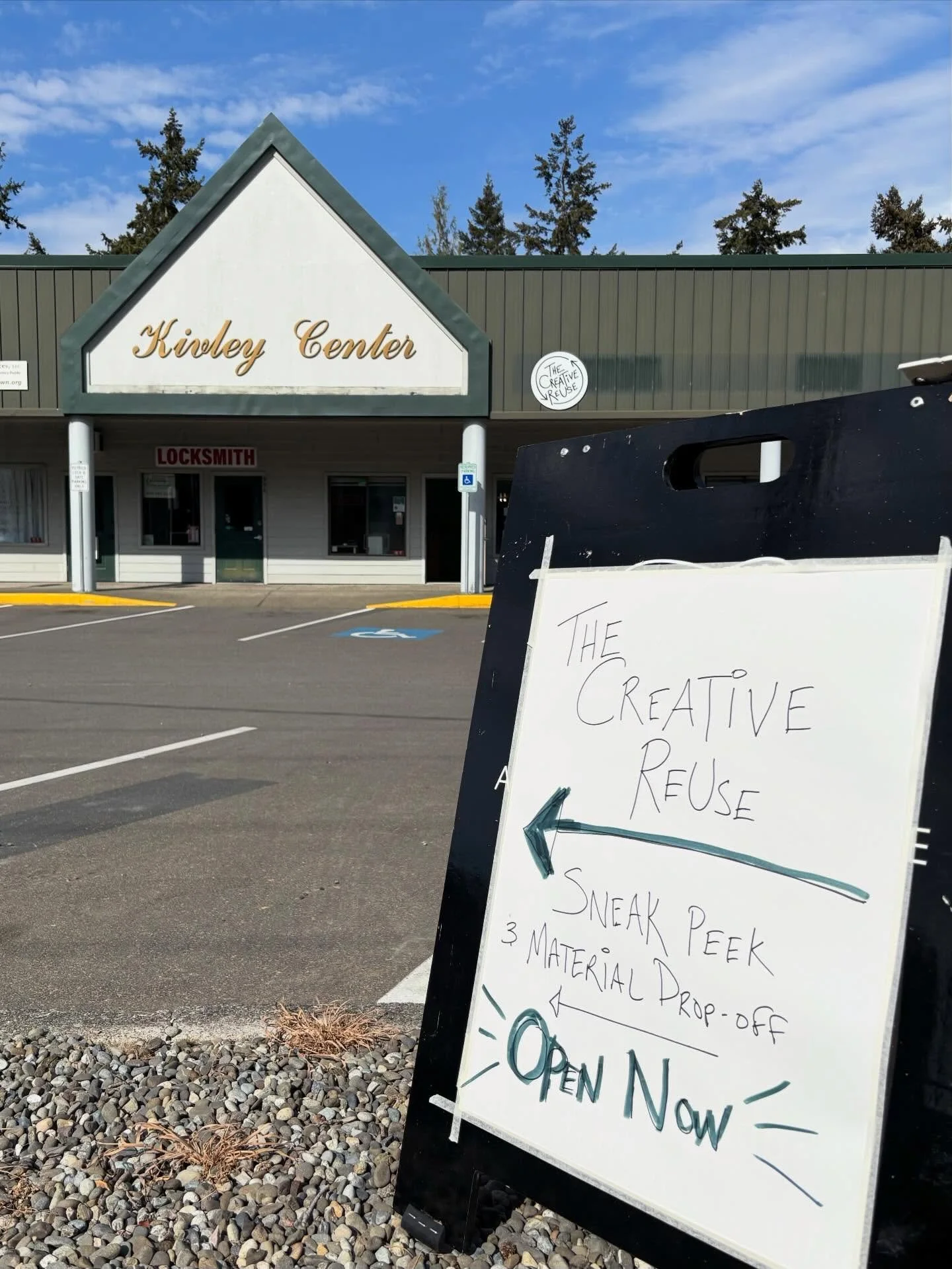 Coming Soon to the heart of Port Hadlock❤️
When we started planning The Creative Reuse, we knew right away that we wanted to be in the Hadlock/Chimacum area.
Artists and makers are spread all over East Jefferson County, from Port Townsend to Quilcene