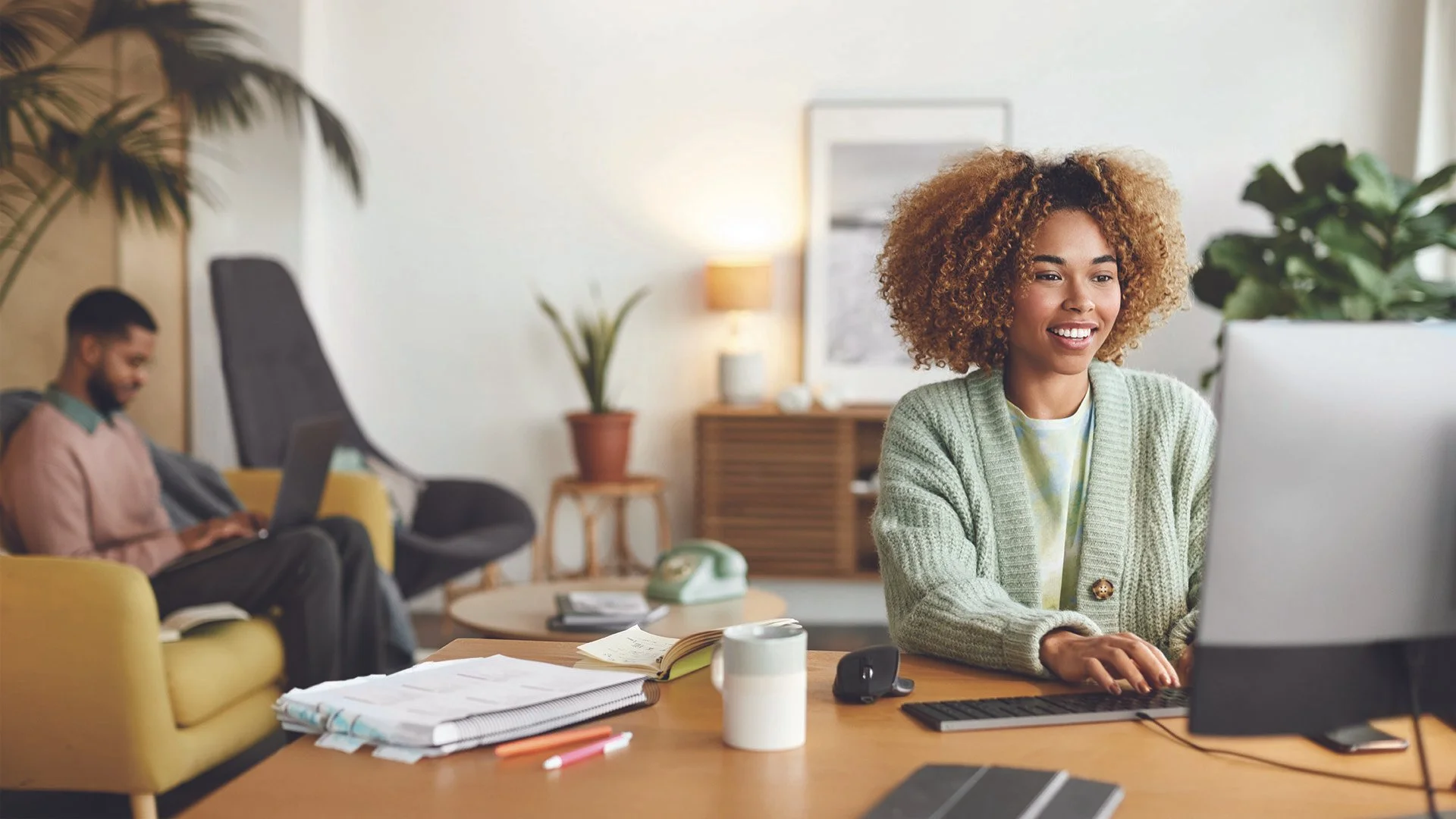 Stability that grows. Flexibility that adapts. Protection that lasts.
A Participating Life Insurance plan is permanent life insurance with guaranteed premiums and coverage, plus the potential to earn annual dividends. Those dividends can help grow yo