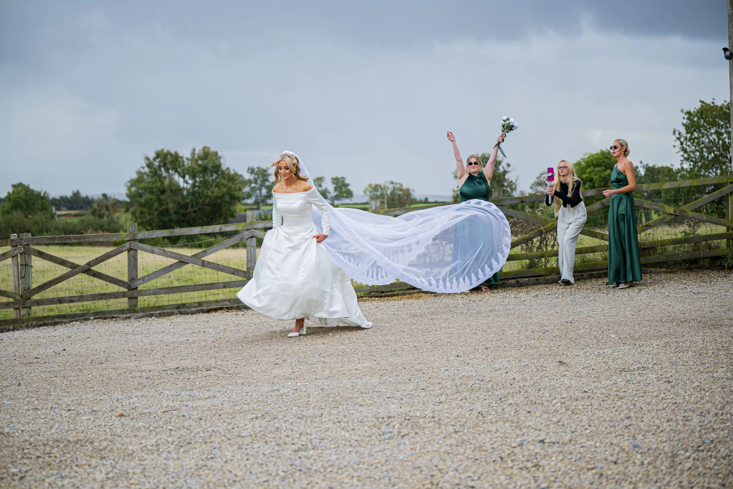 Mr & Mrs Tinmouth-192.jpg