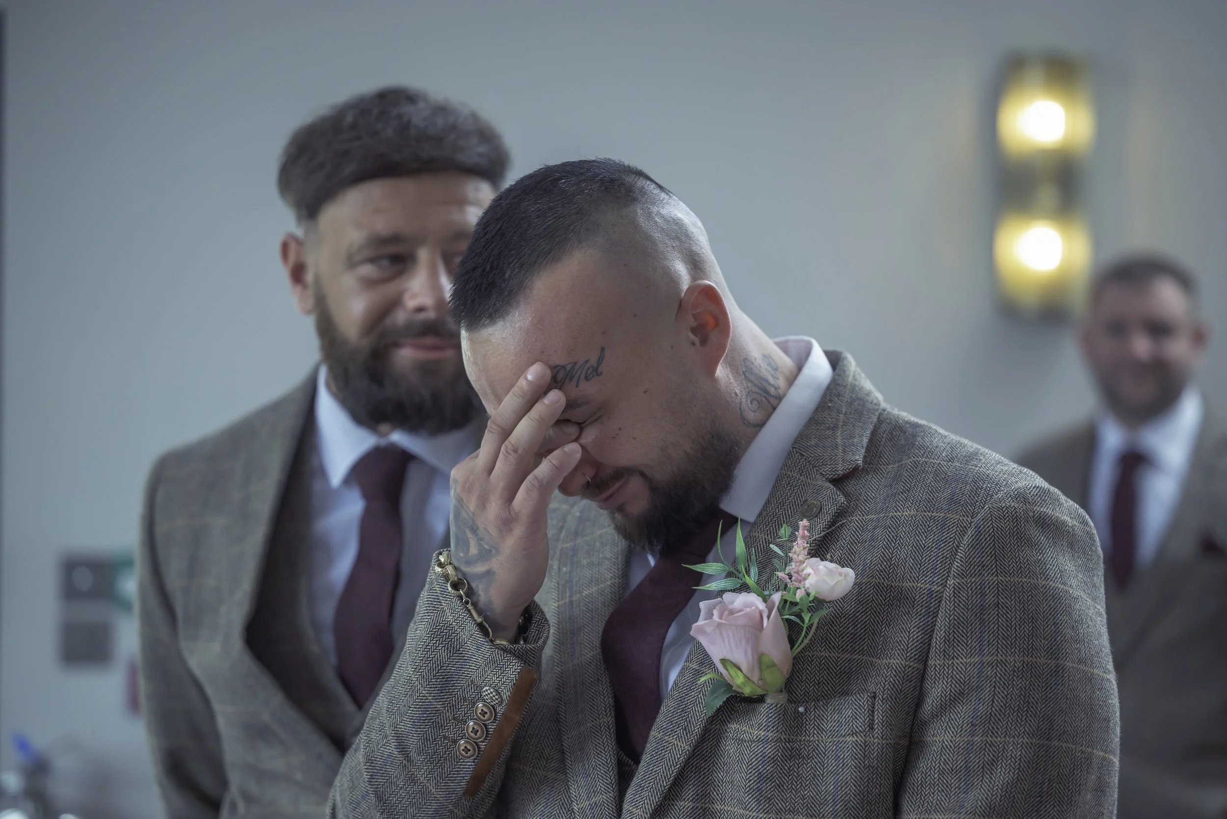 Candid wedding photography at crow wood hotel Burnley Lancashire, natural couple 

Crow Wood Hotel and Spa sits in 40 acres of Lancashire parkland with an ornamental lake that catches the light beautifully at golden hour. Documentary wedding photogra