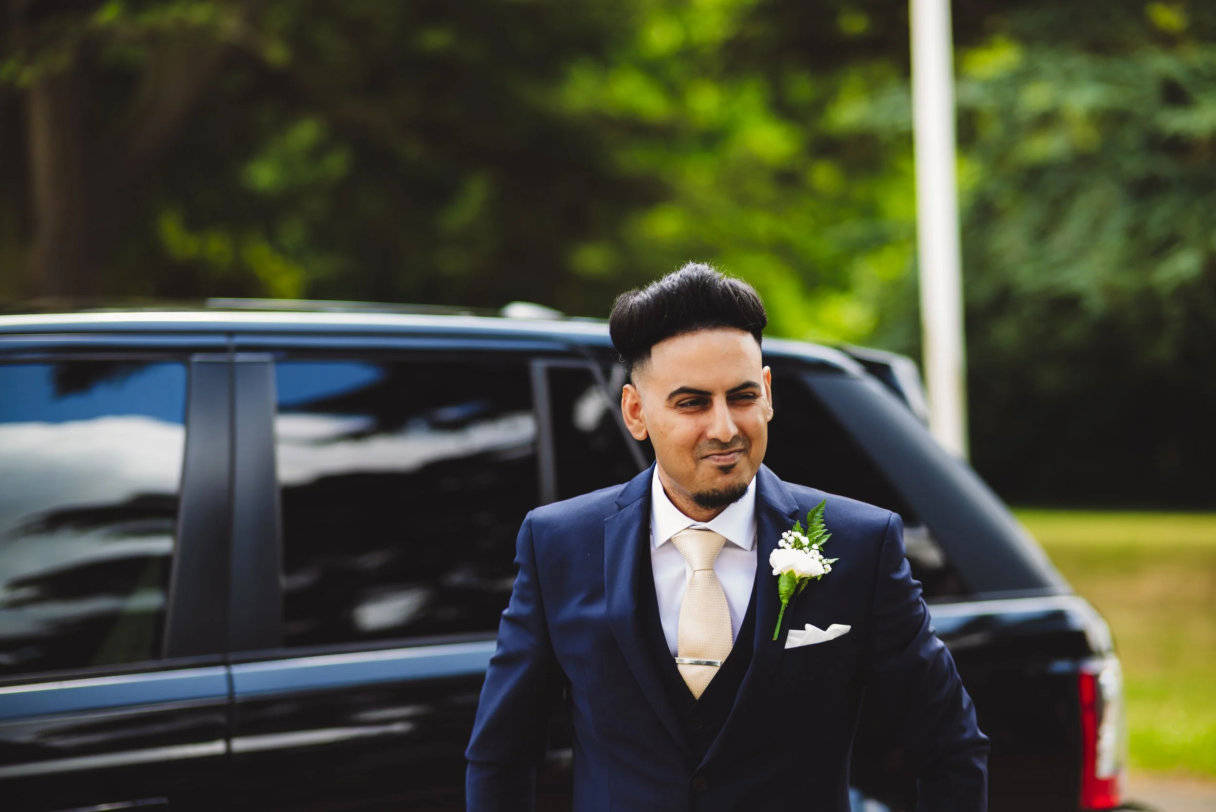 Mr & Mrs Saiyed-3.JPG