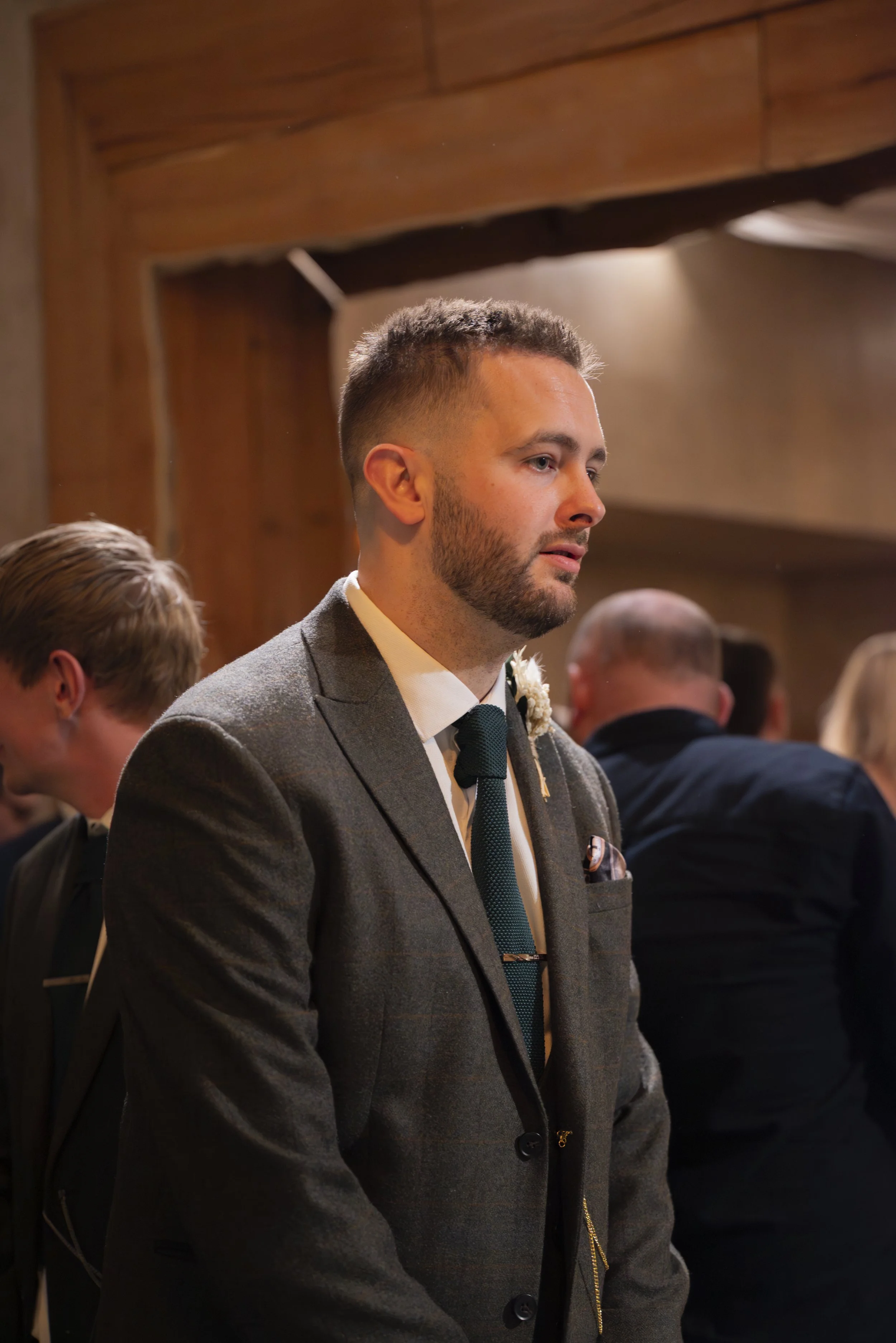 Mr & Mrs Tinmouth-41.jpg