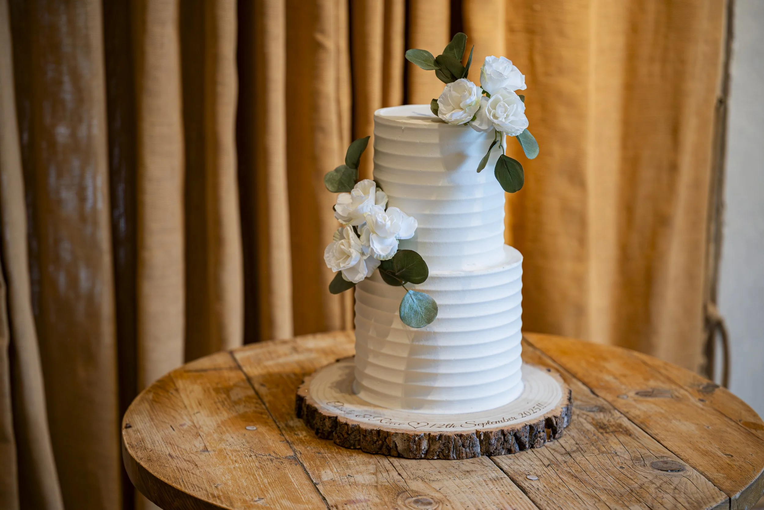 Mr & Mrs Tinmouth-22.jpg