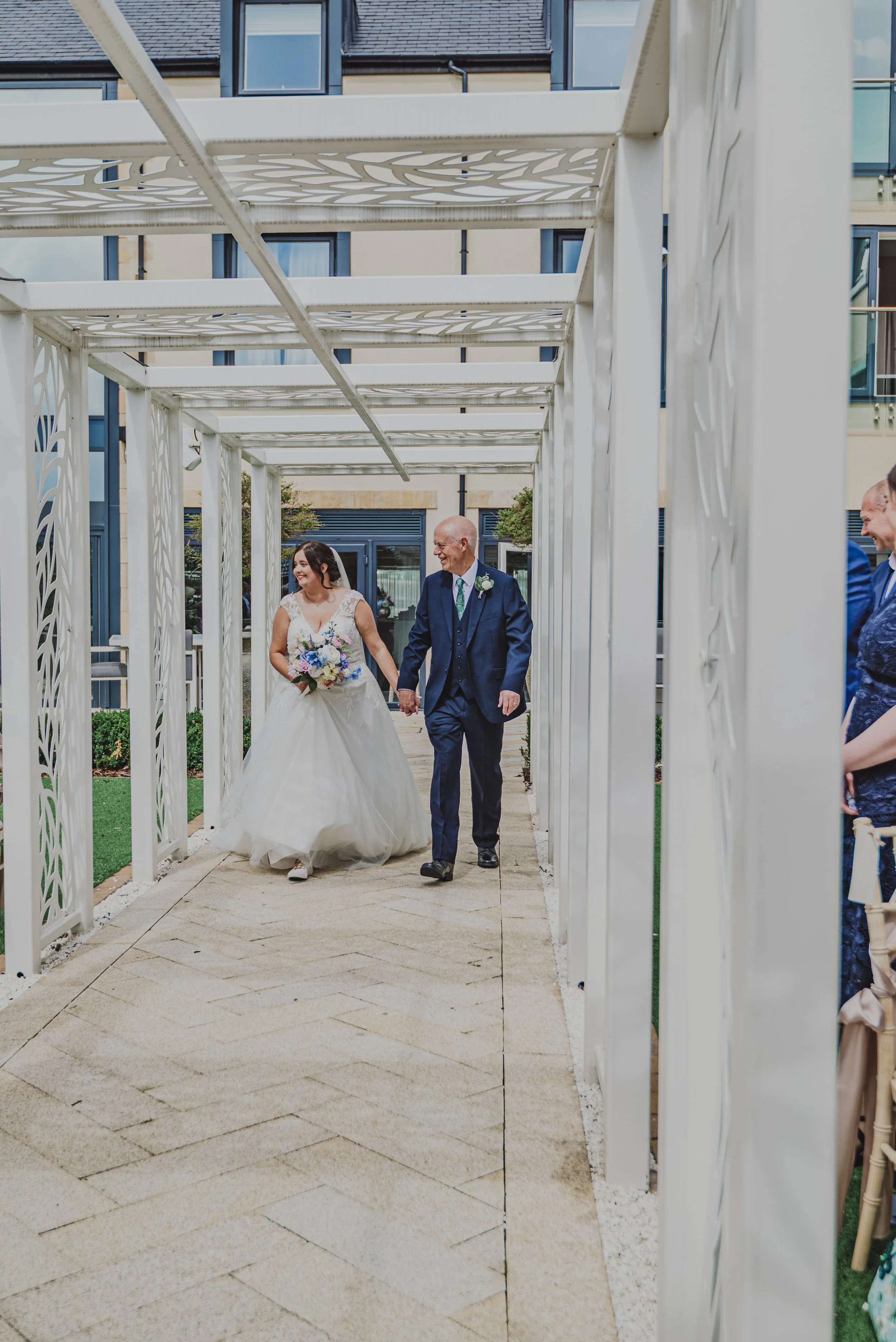 Mr & Mrs Dalton-93.jpg