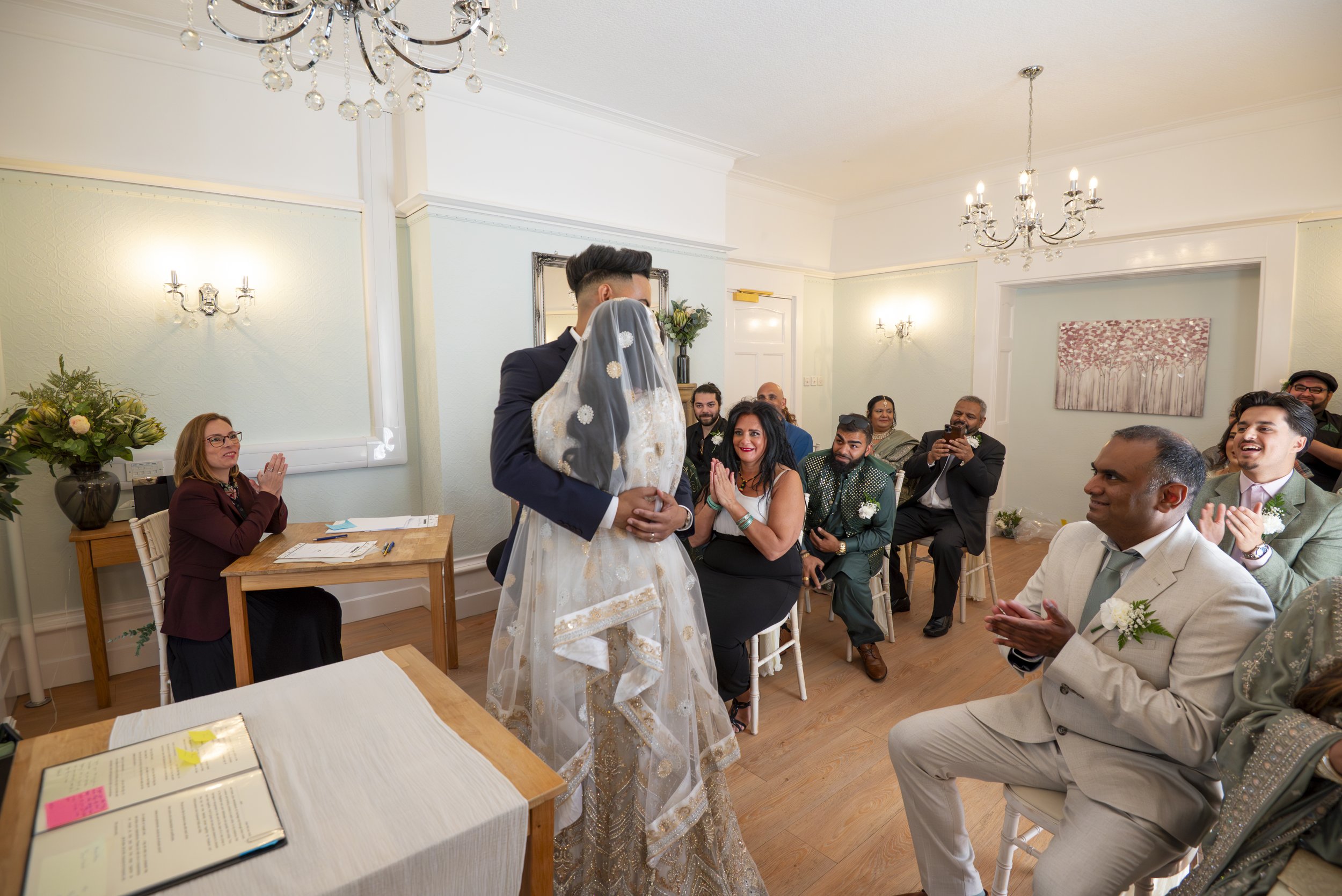 Mr & Mrs Saiyed-71.JPG