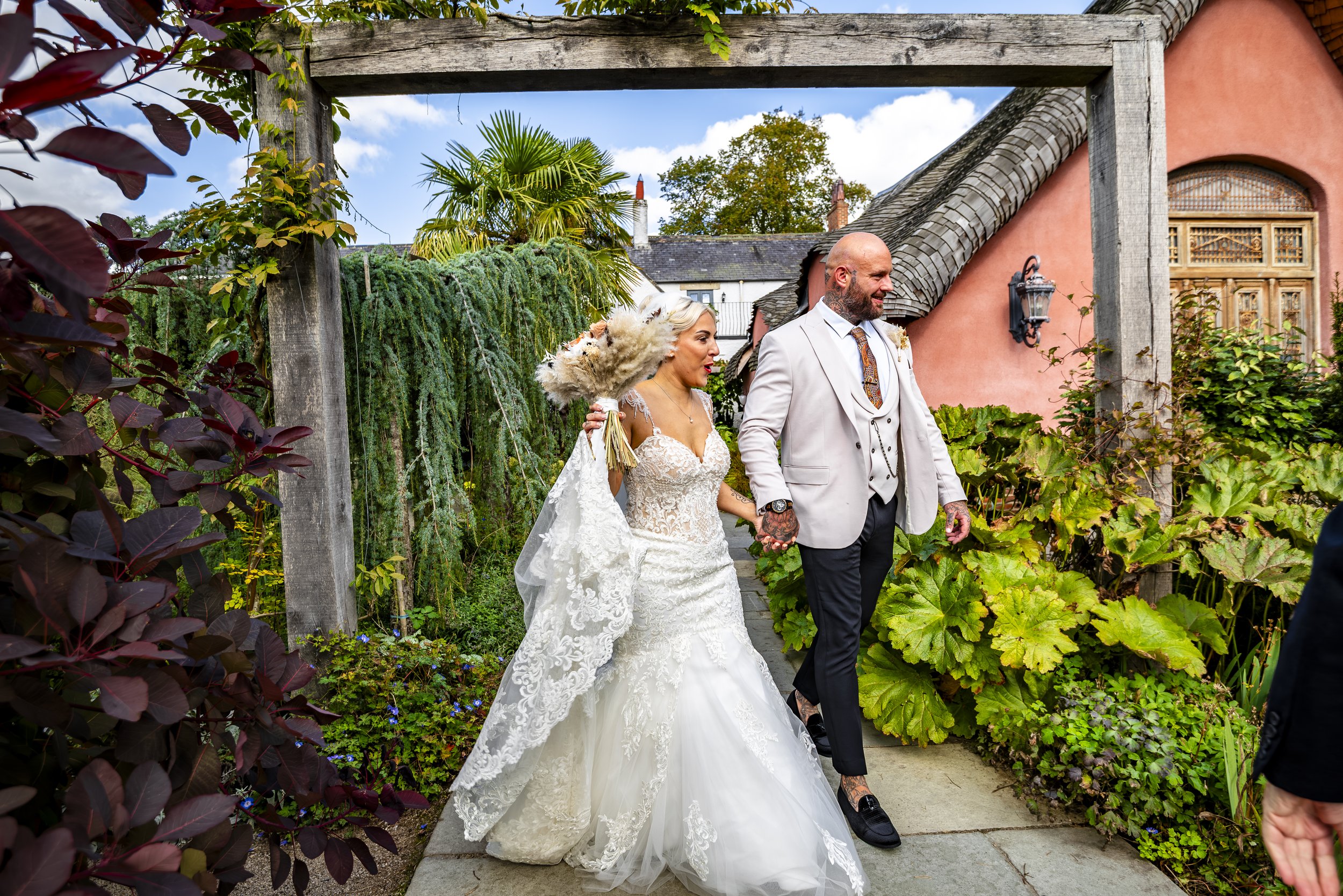 Mr & Mrs Clothier-233.jpg