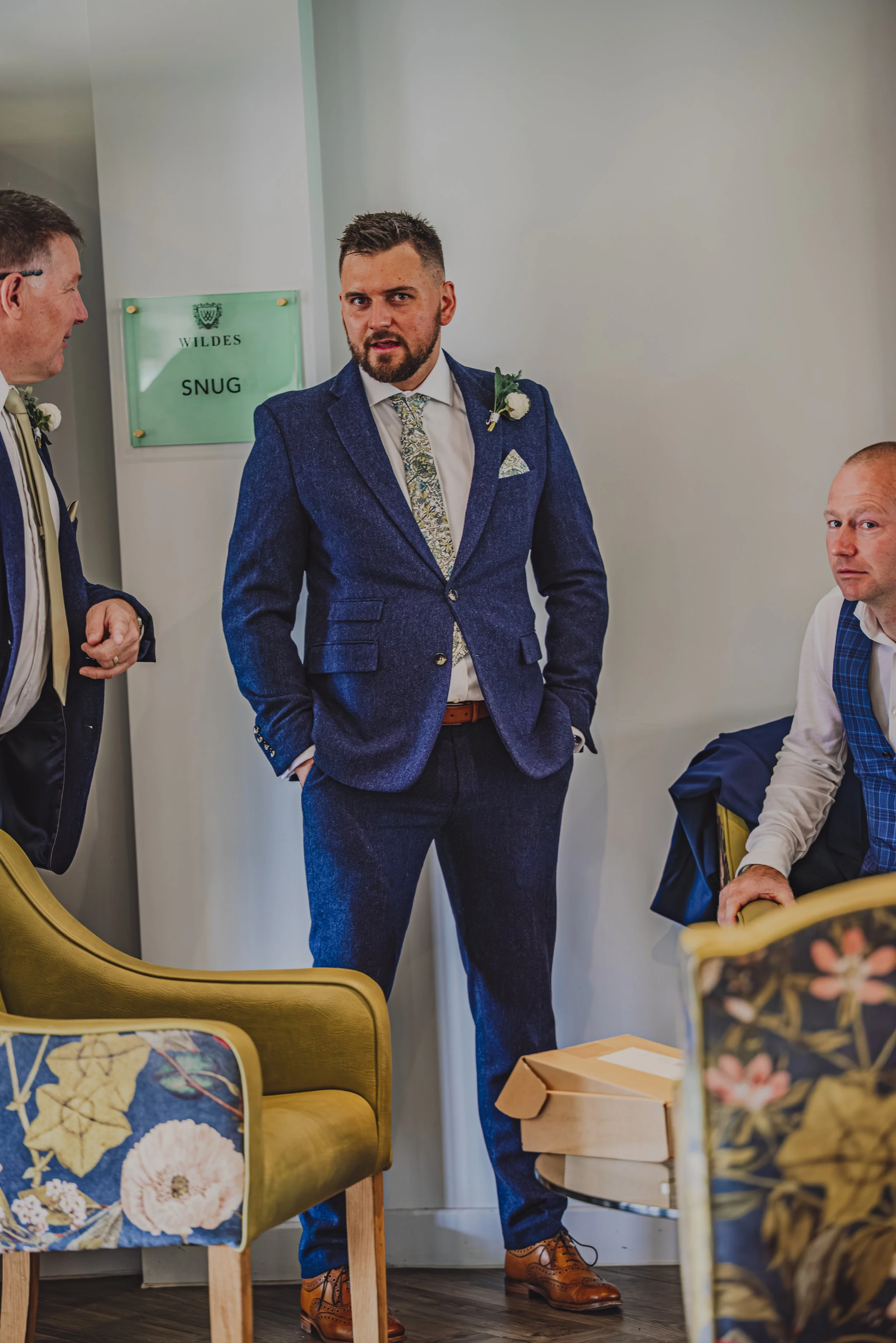 Mr & Mrs Dalton-14.jpg