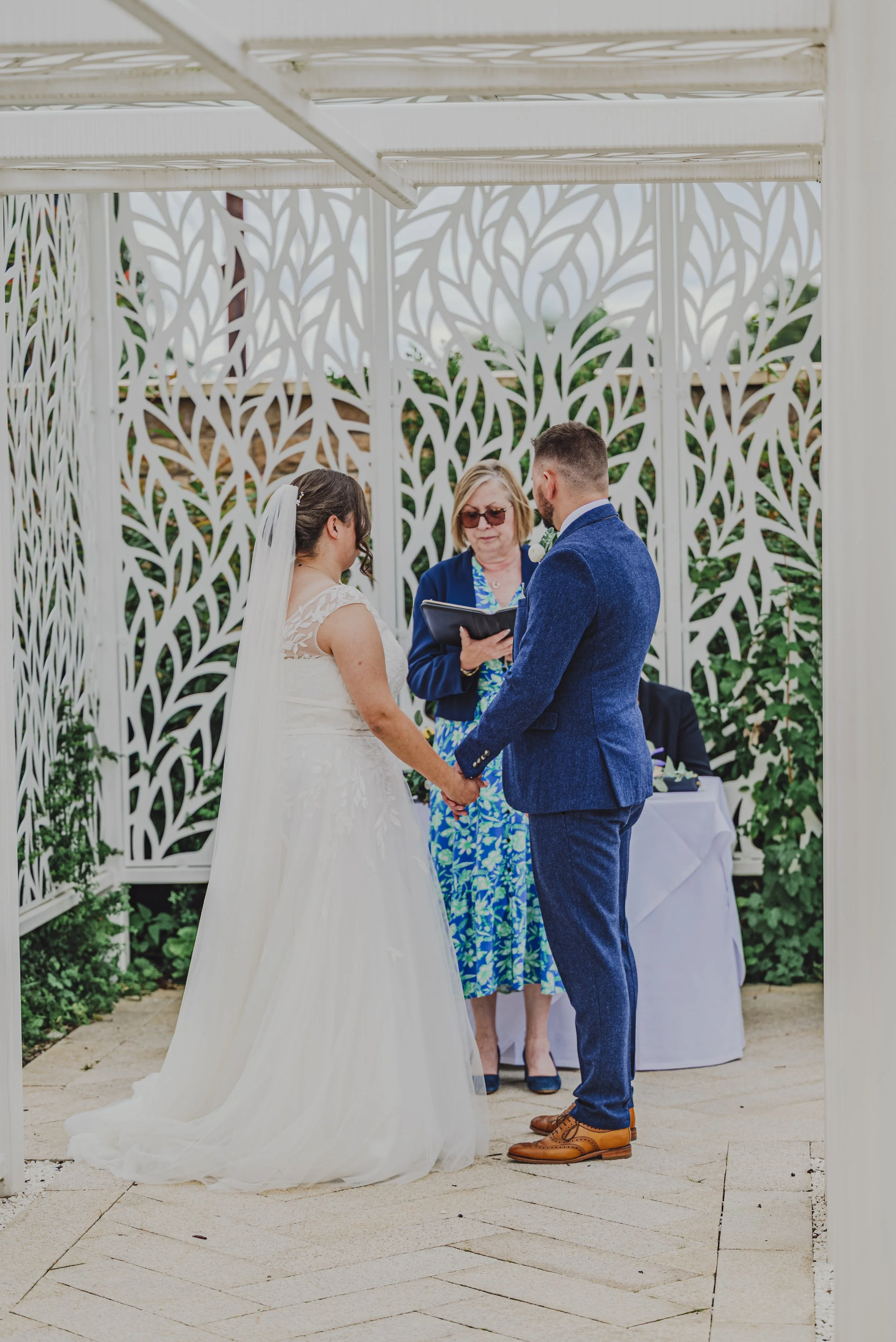 Mr & Mrs Dalton-108.jpg