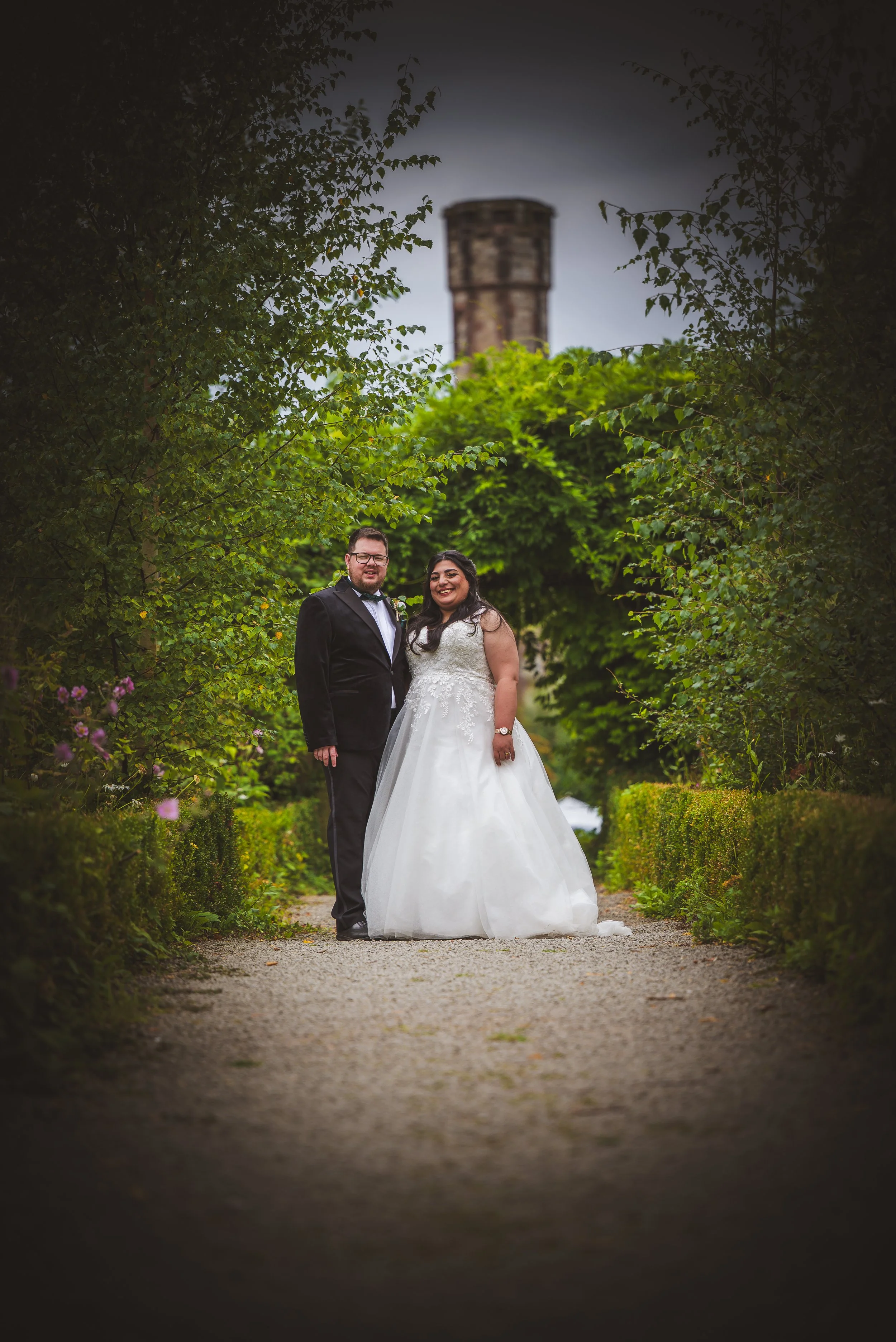 Mr & Mrs Ózbay-Jones-18.jpg