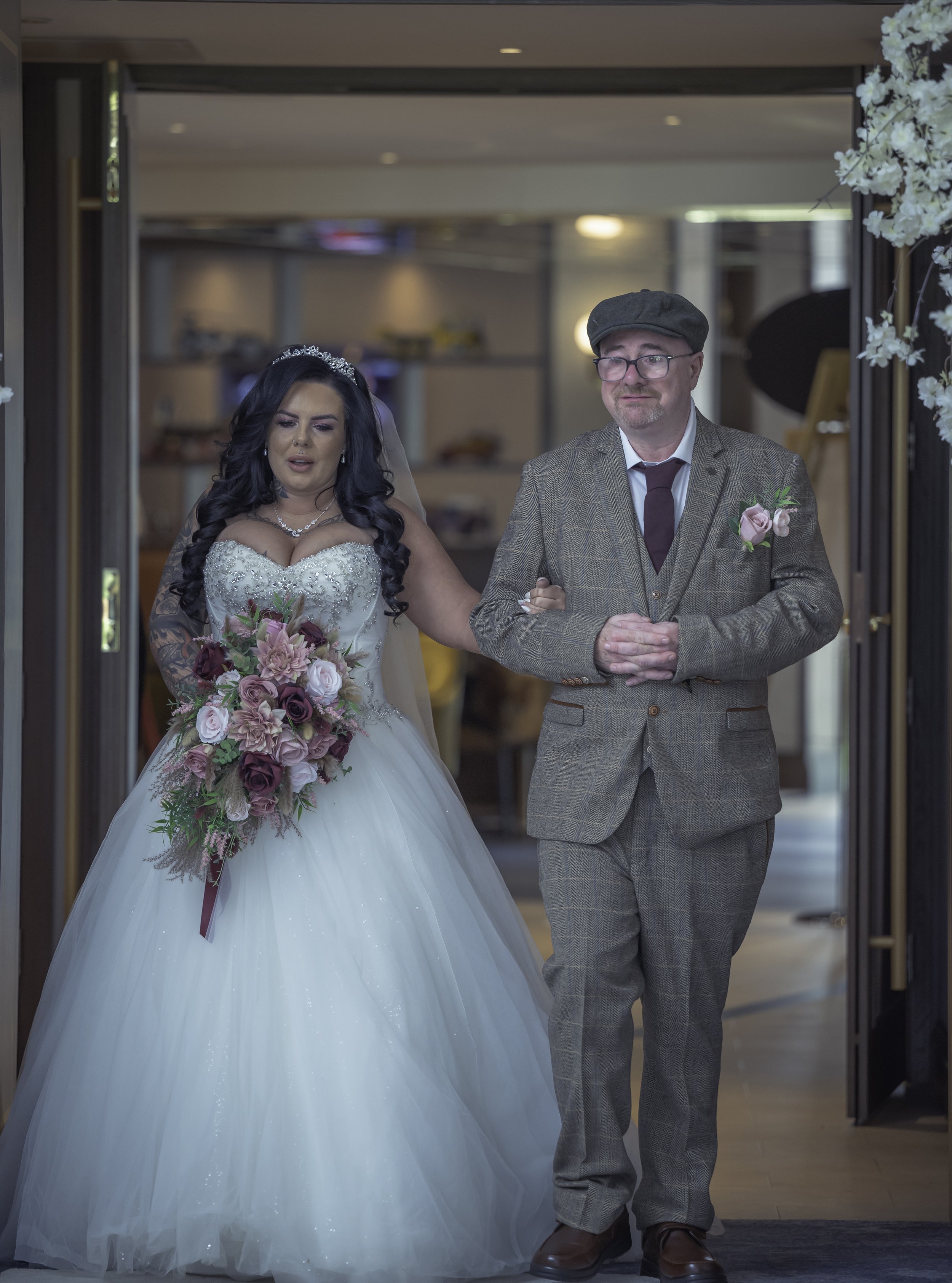 Candid wedding photography at crow wood hotel Burnley Lancashire, natural couple 

Crow Wood Hotel and Spa sits in 40 acres of Lancashire parkland with an ornamental lake that catches the light beautifully at golden hour. Documentary wedding photogra