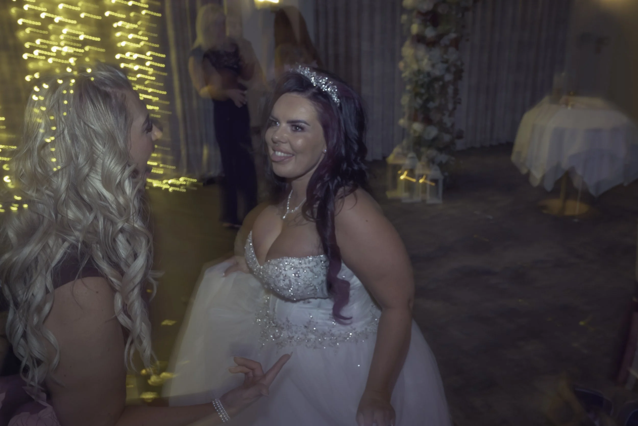 Candid wedding photography at crow wood hotel Burnley Lancashire, natural couple 

Crow Wood Hotel and Spa sits in 40 acres of Lancashire parkland with an ornamental lake that catches the light beautifully at golden hour. Documentary wedding photogra
