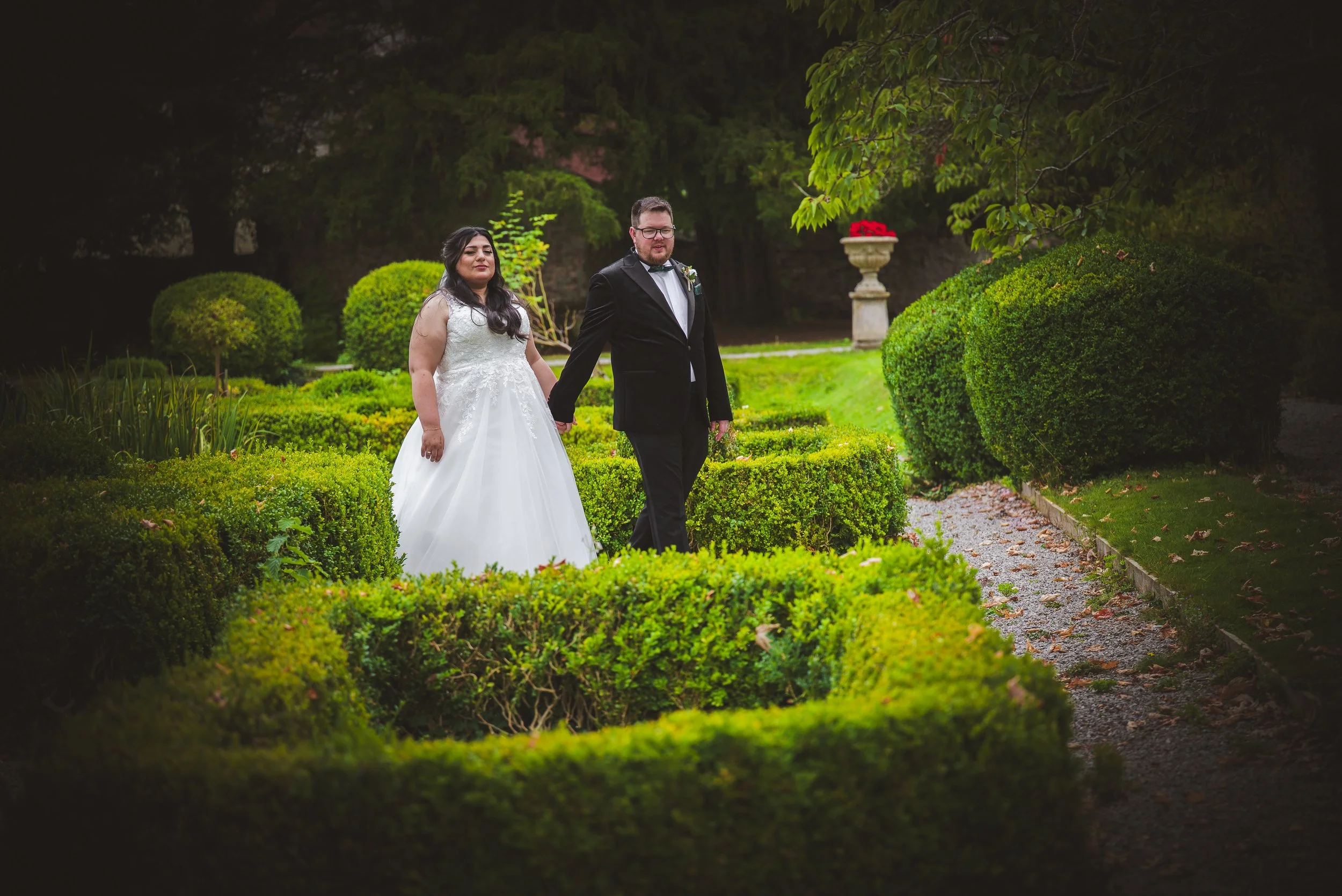 Mr & Mrs Ózbay-Jones-16.jpg