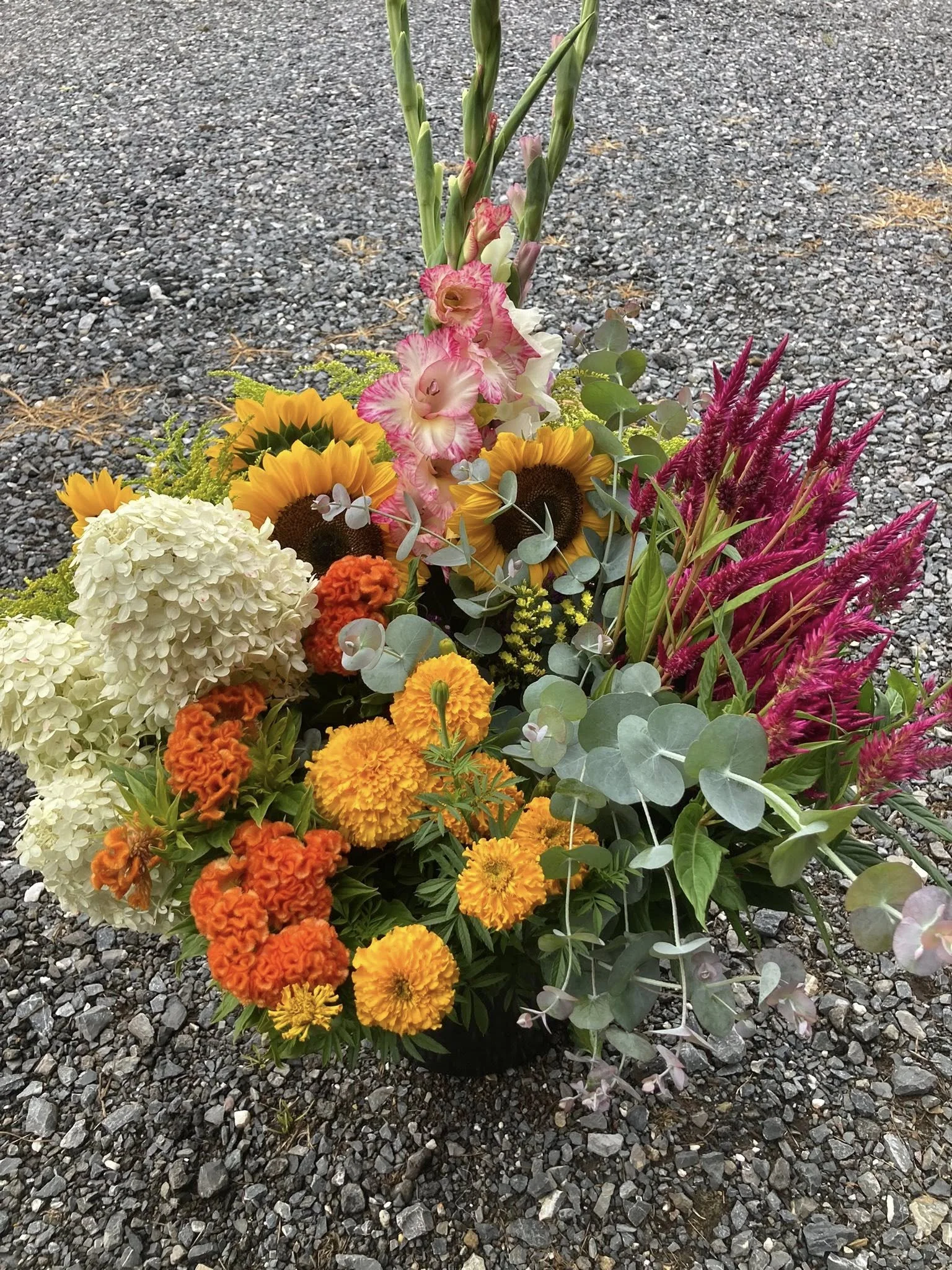 Country Joy Flowers u-pick bucket