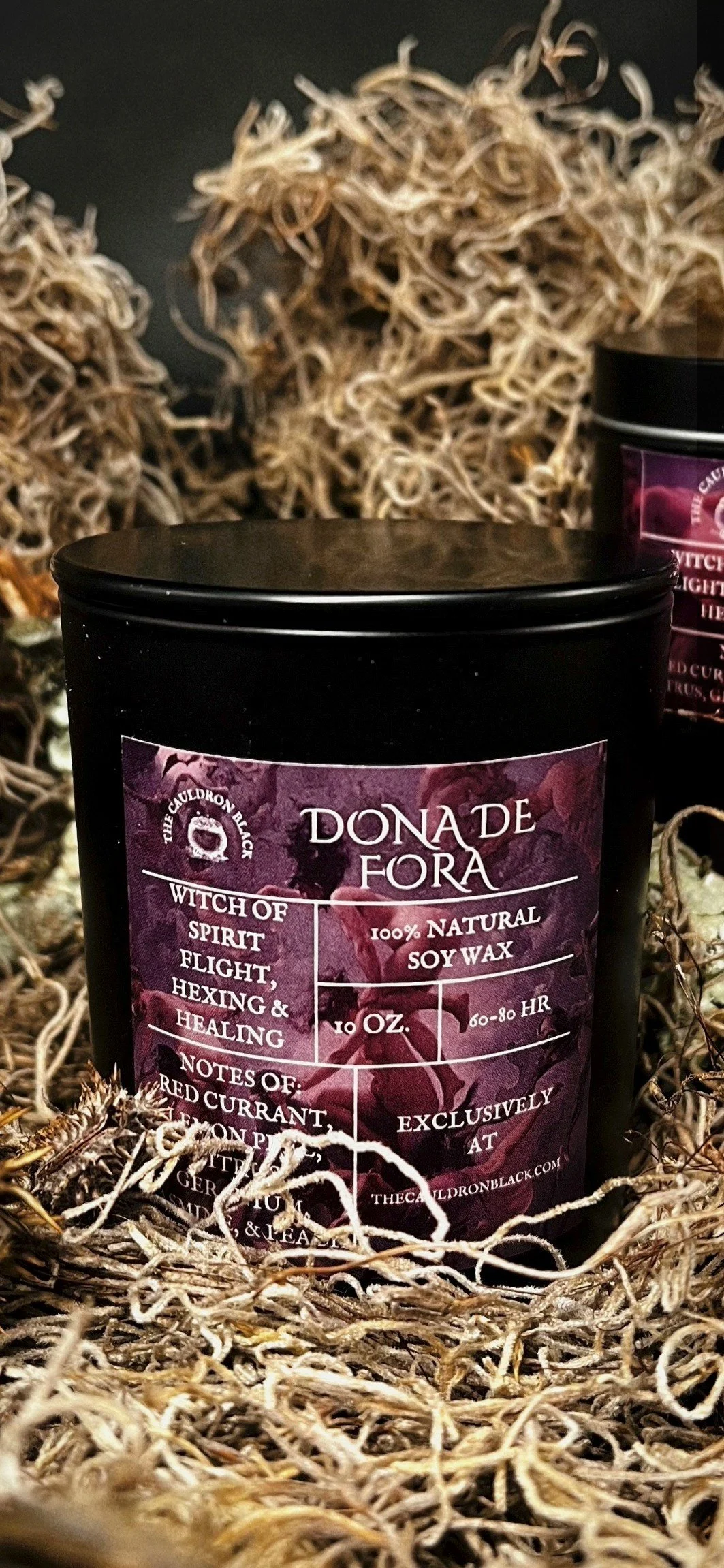Dona de Fora Soy Wax Candle