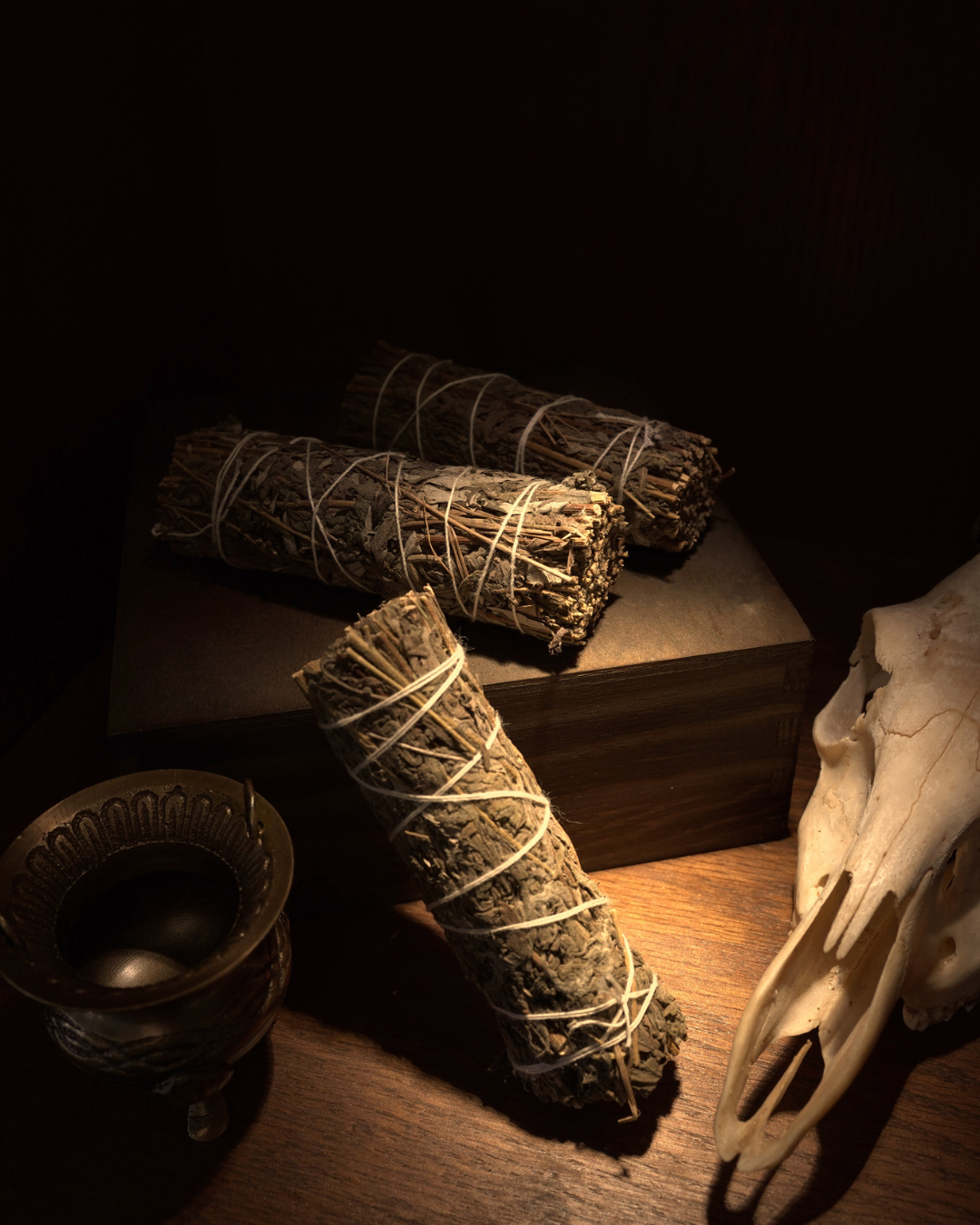 Mugwort Bundle