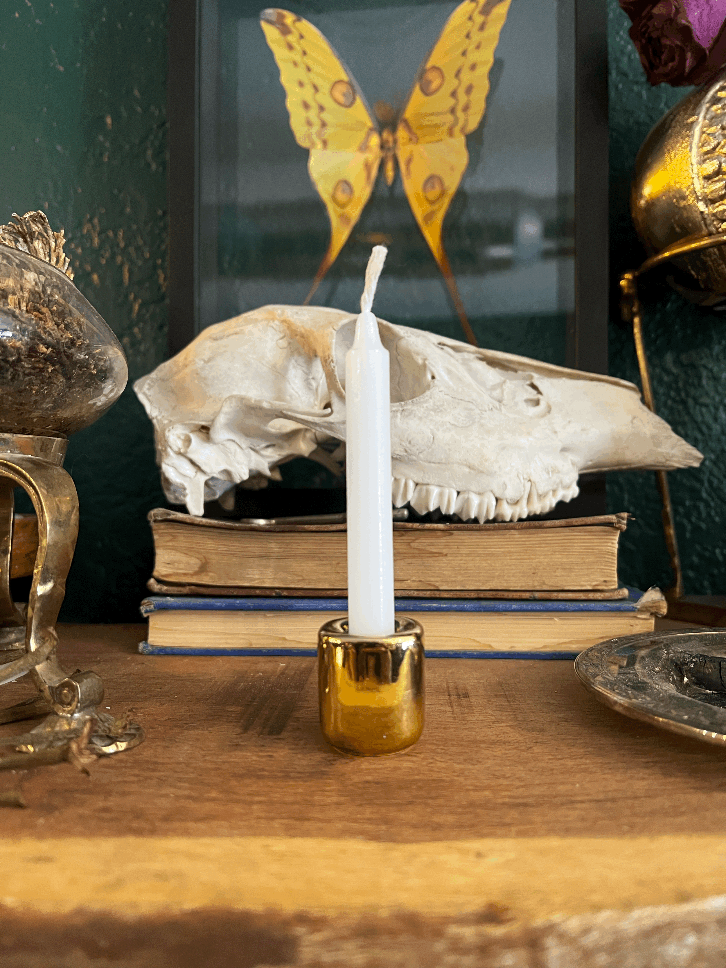 Gold Ceramic Chime Candle Holder