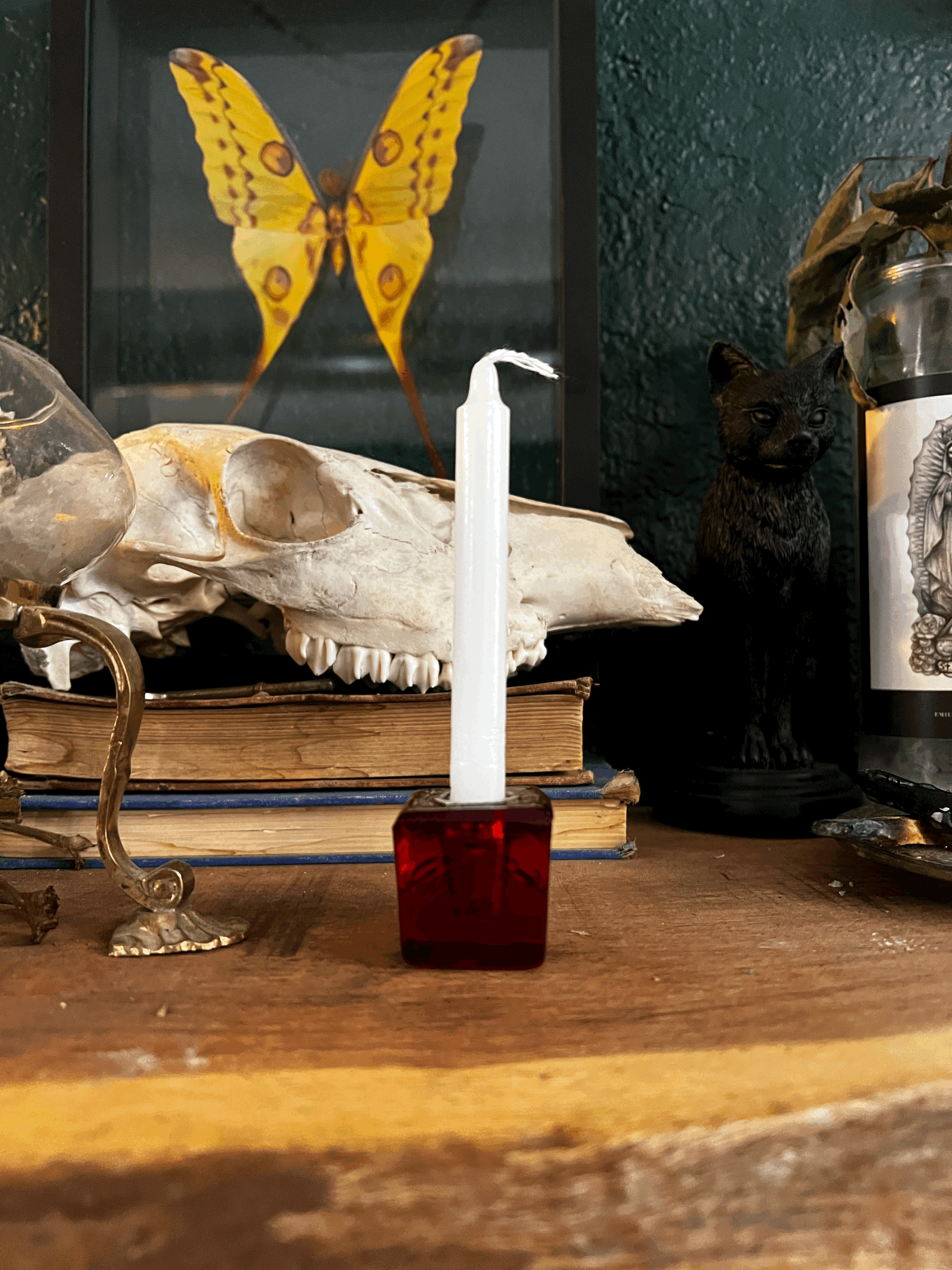 Red Glass Chime Holder