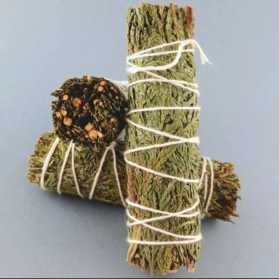 Cedar Bundle