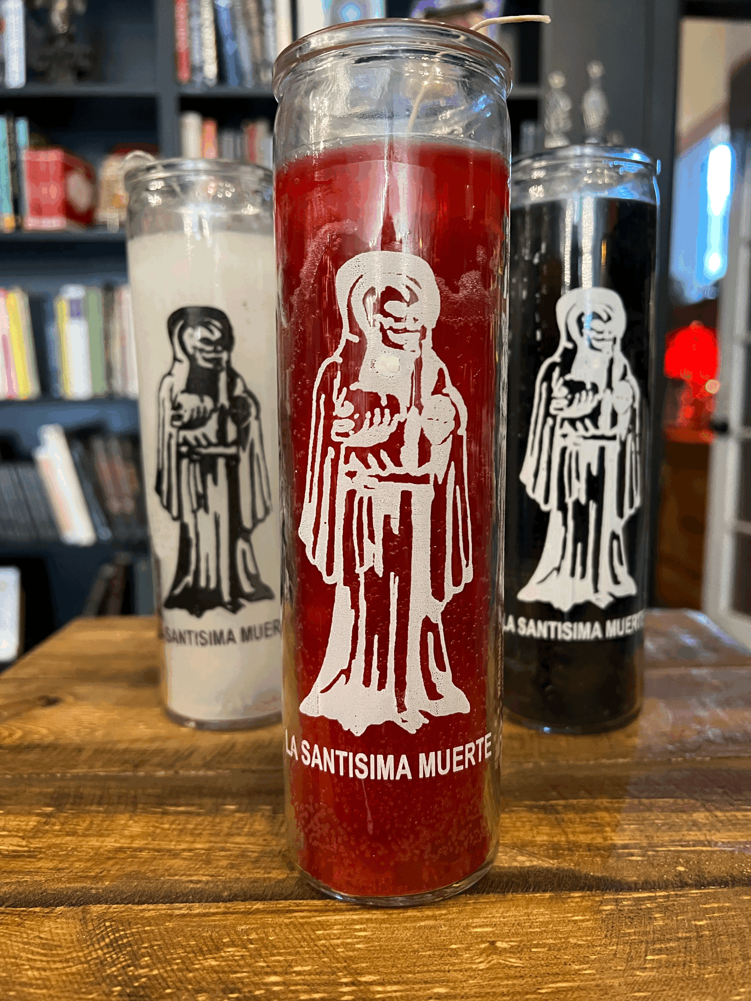 Santa Muerte - La Roja 7-Day Candle