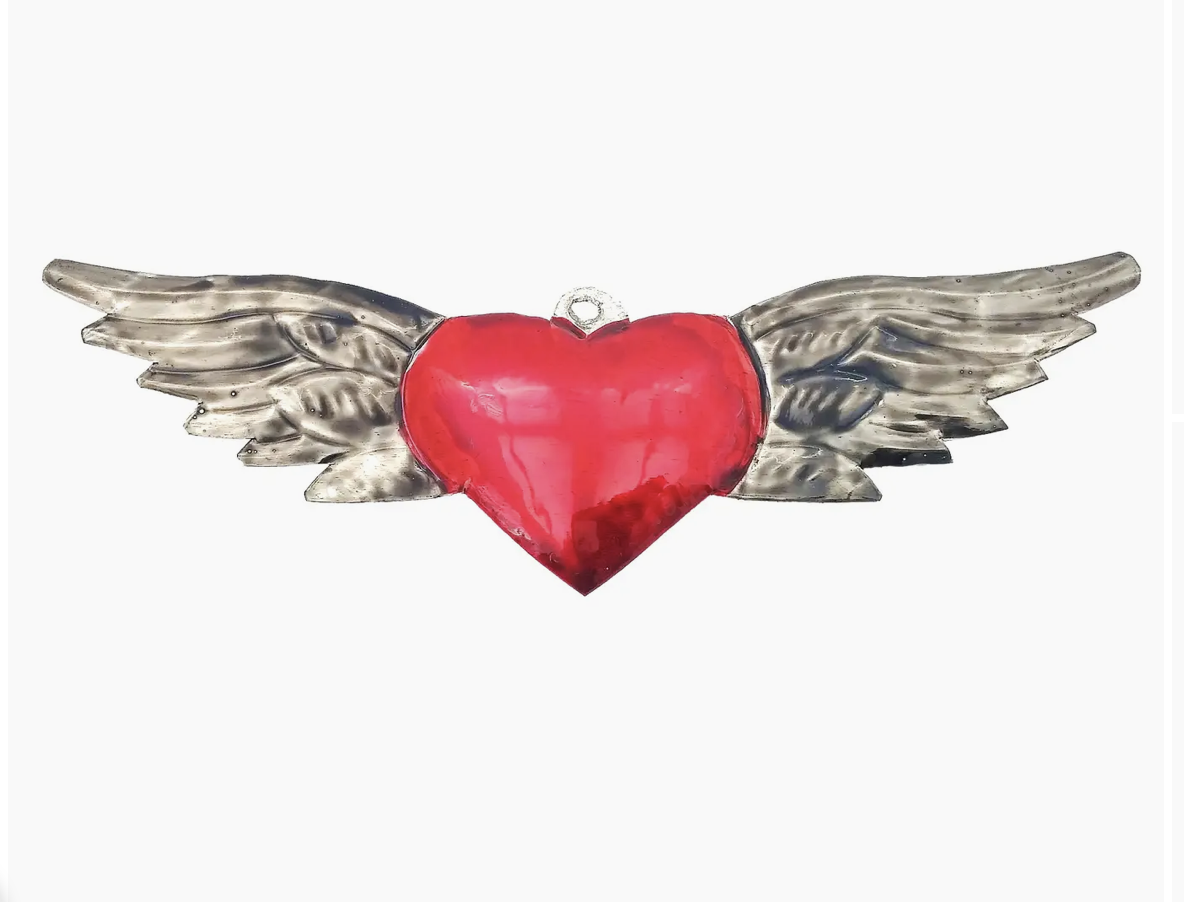 Red Tin Heart w Wings