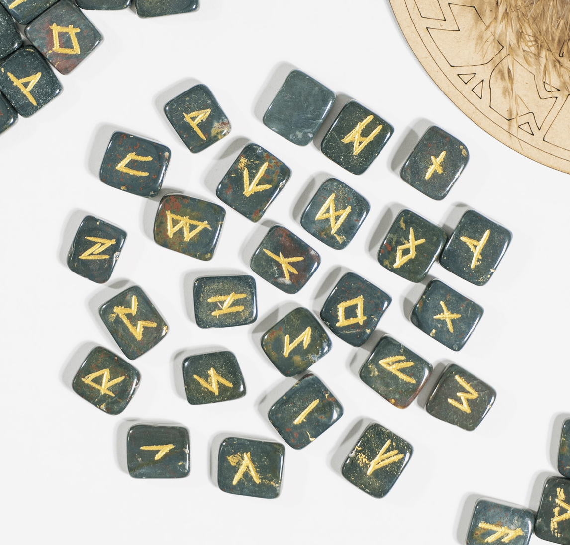 Bloodstone Rune Set