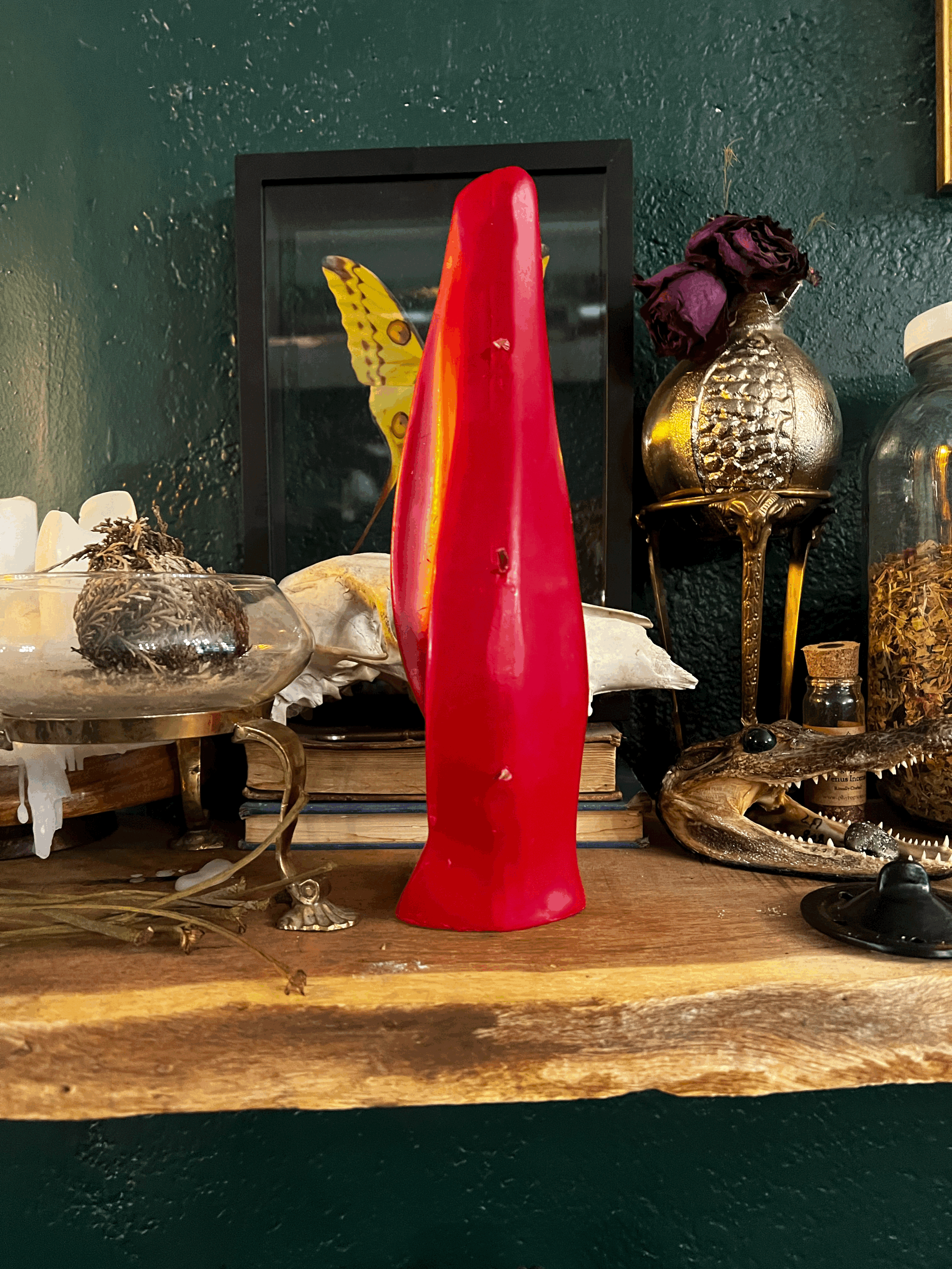 Tongue Figure Candle
