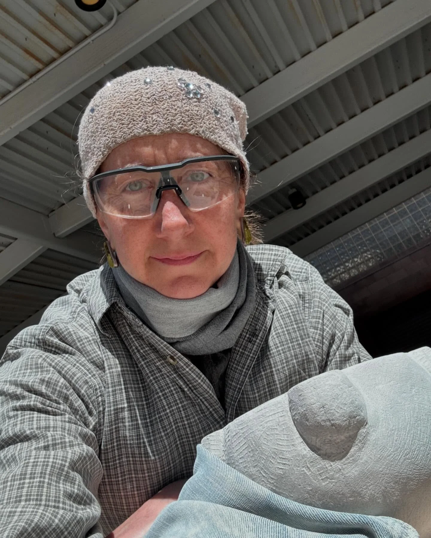 Finally back to the studio (does anyone else feel xtra busy &amp; stretched in various directions these days ??!) Today I&rsquo;m on my learning curve &mdash; literally - lol! &amp; am humbled by the time it takes to work stone. I thought I would be 