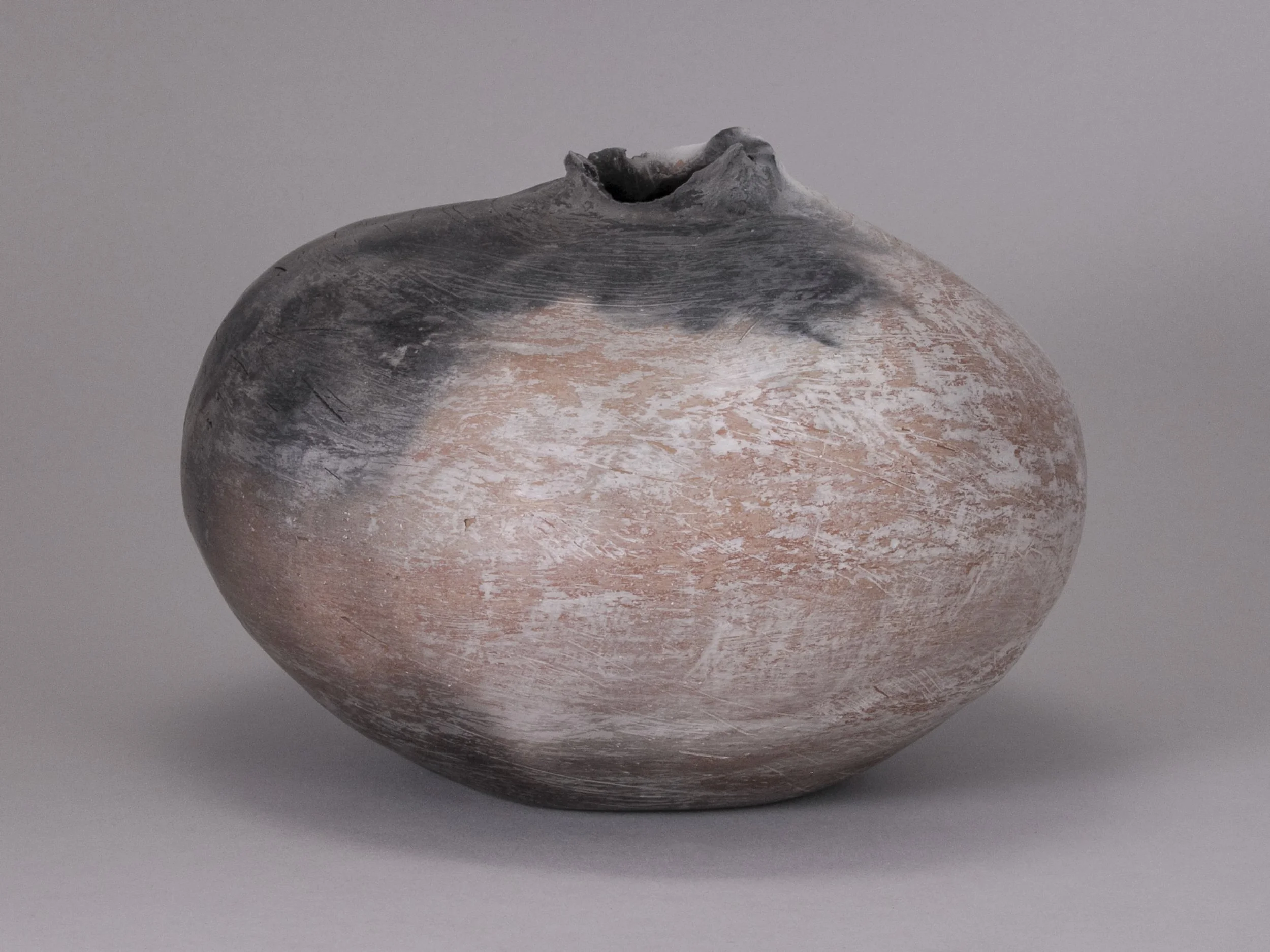 jritterstudio-White-Vessel.jpg
