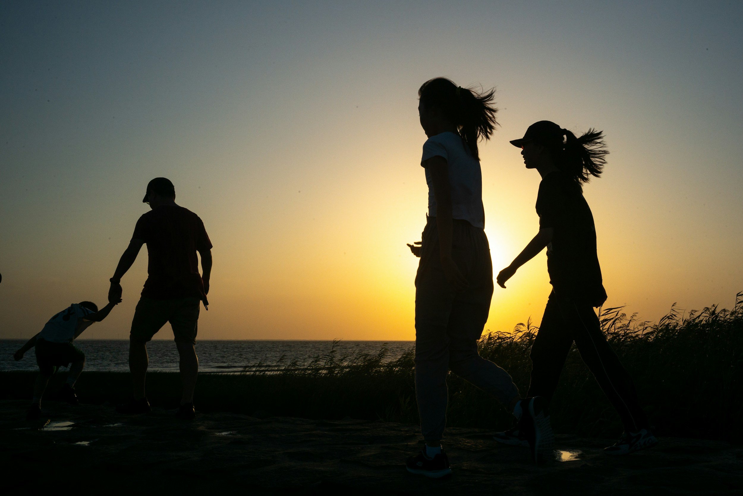 Blended Families: Why “Just Love Them Like Your Own” Isn’t Realistic (Or Necessary)