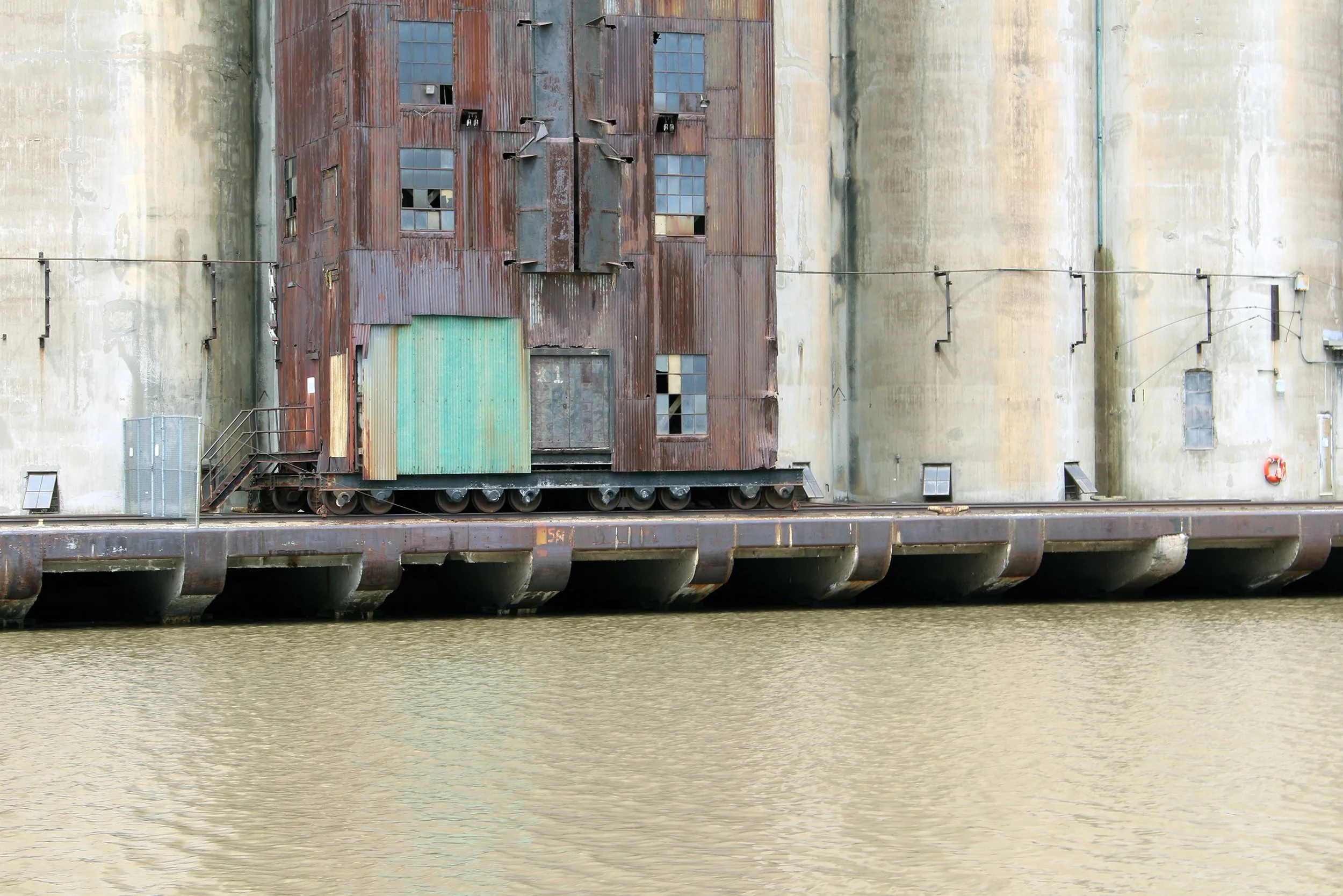 16 Post-Industrial-Emphemera_1_Silo-City-Buffalo_2017.jpg